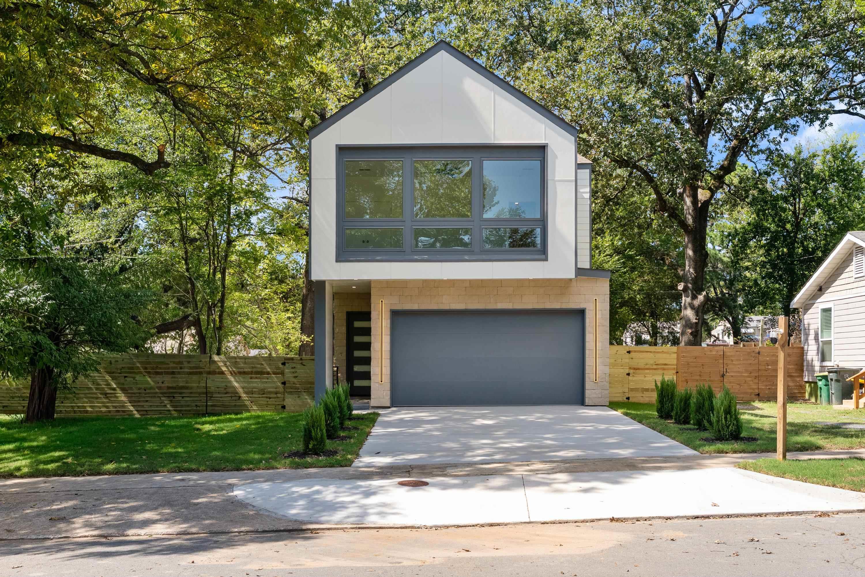 1904 Vance  Little Rock, AR