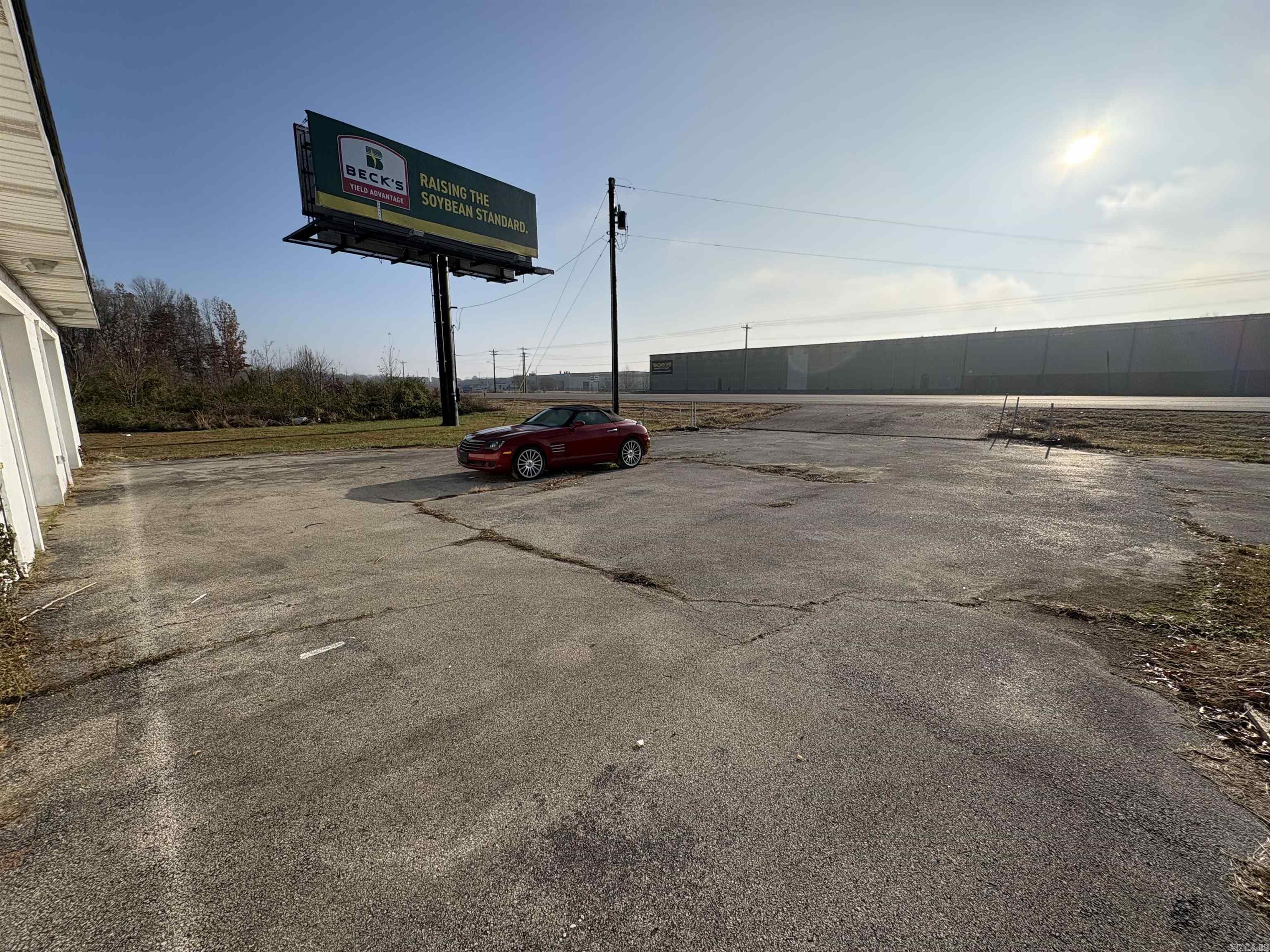 2819 N HWY 49  Paragould, AR