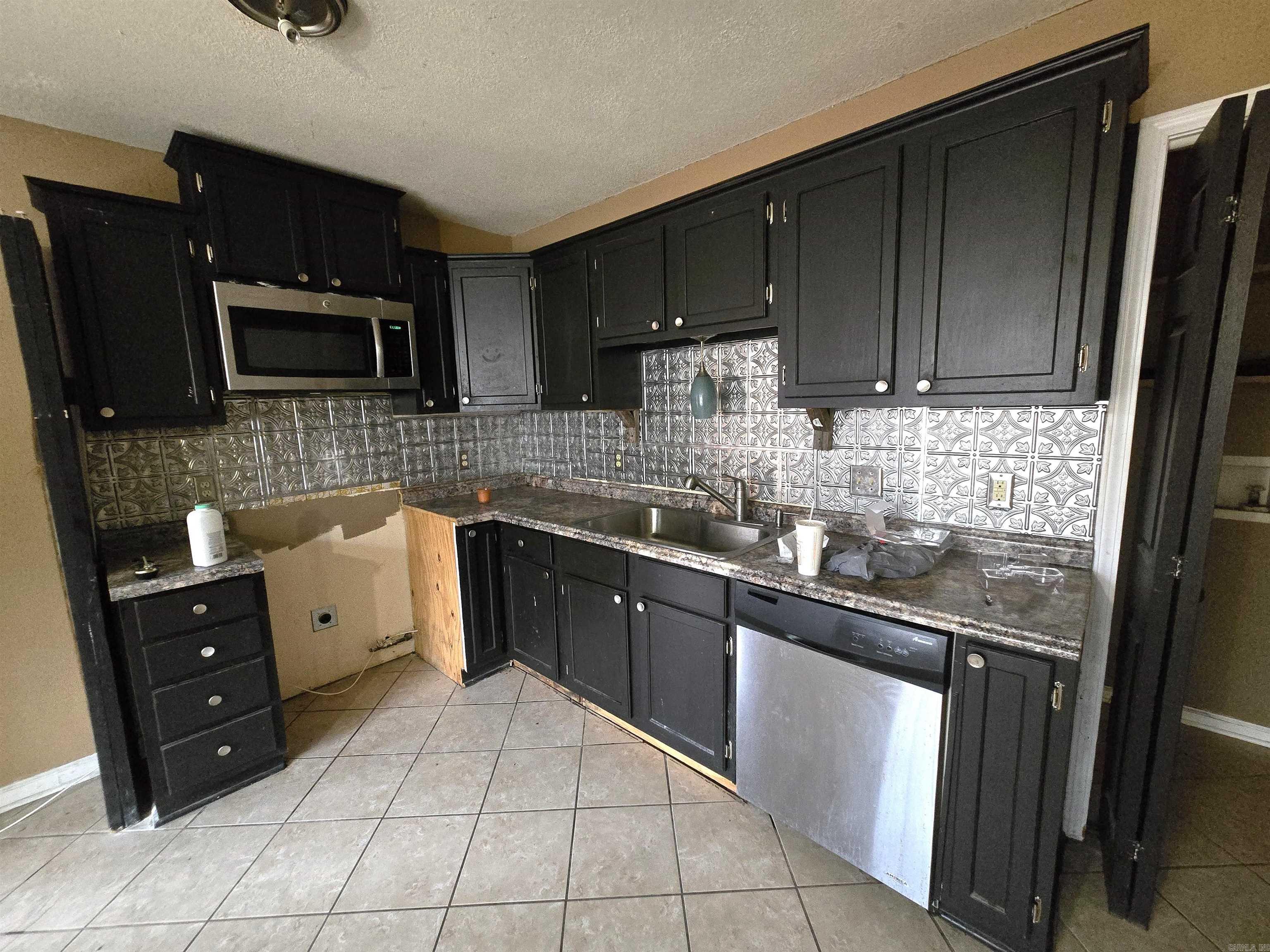 1208 Donna  Redfield, AR