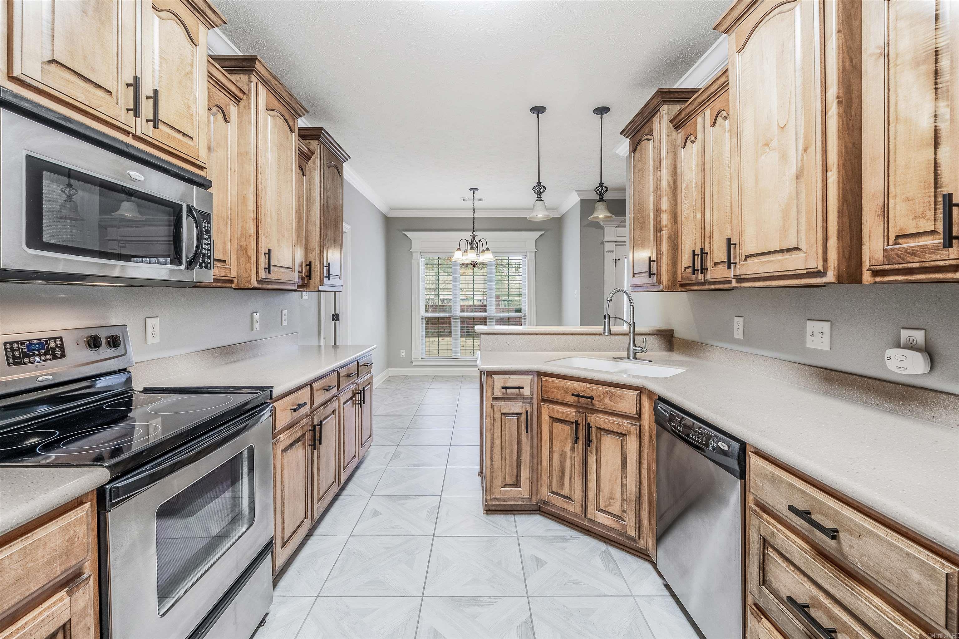 19 Talladega  Cabot, AR