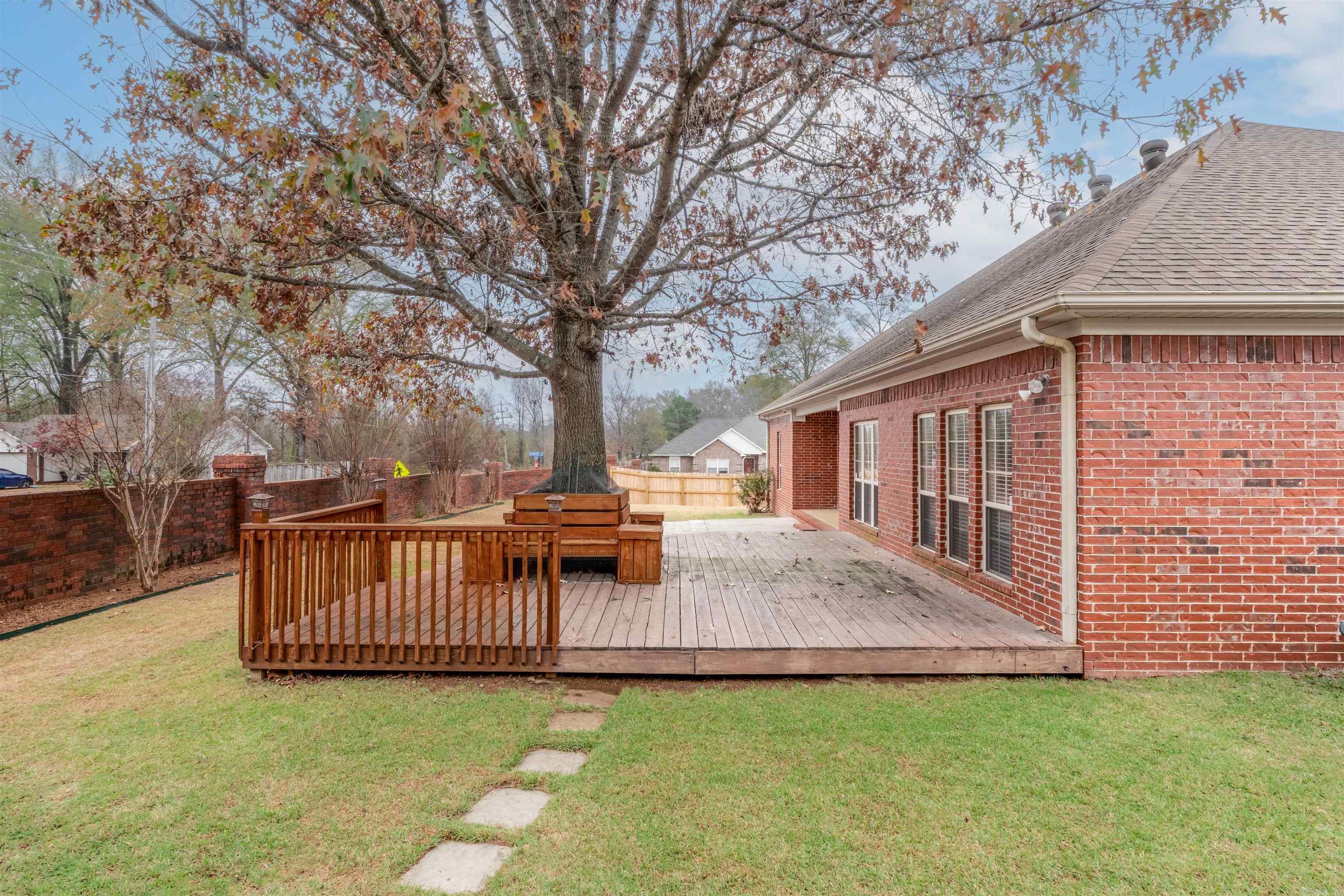 19 Talladega  Cabot, AR