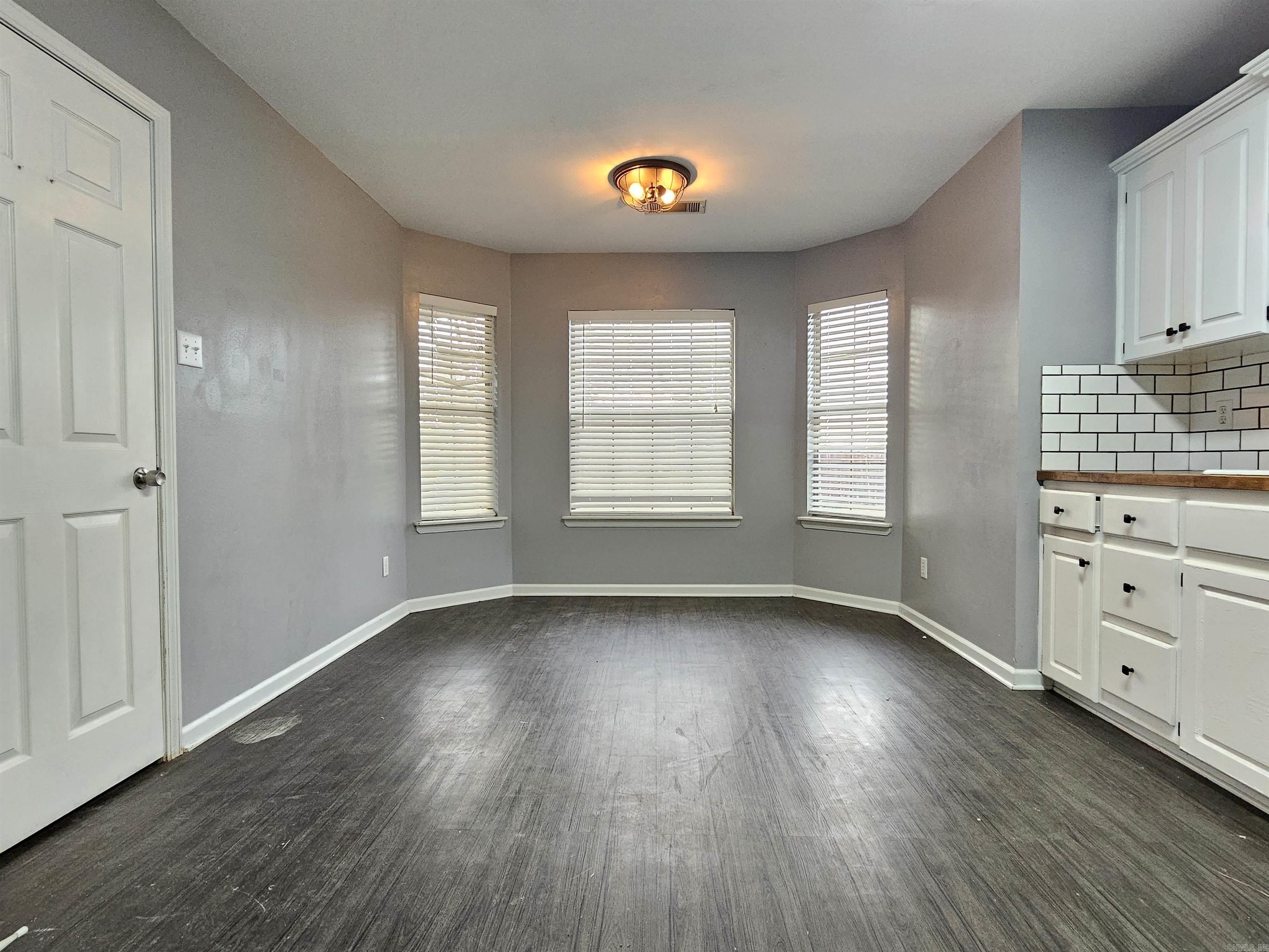 22 Applewood Dr.  Cabot, AR