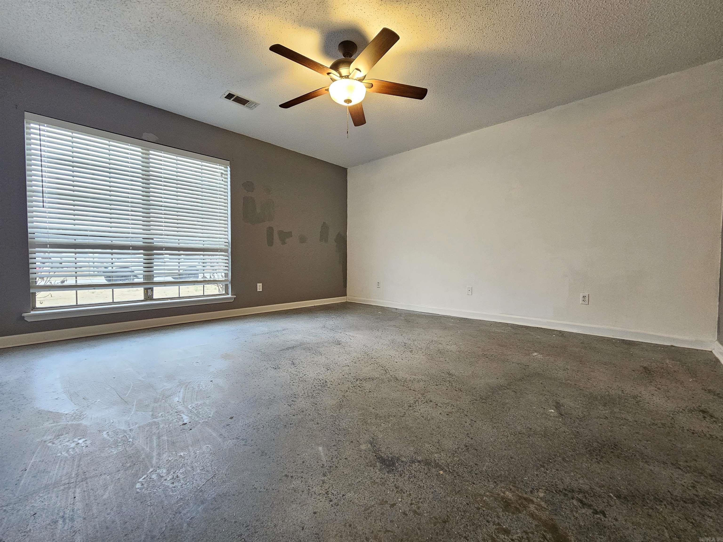 22 Applewood Dr.  Cabot, AR