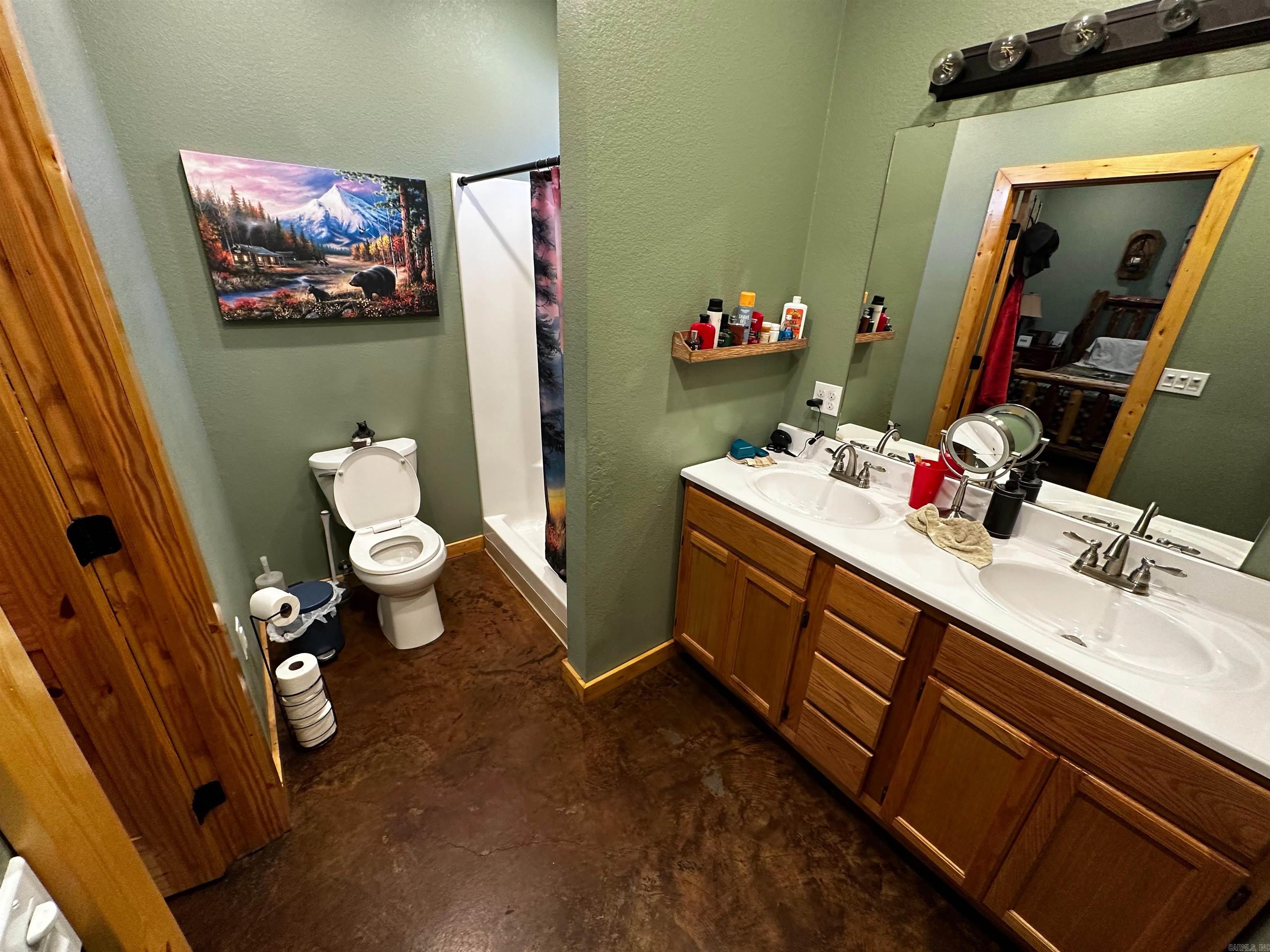 206 N Grover  Mountain View, AR