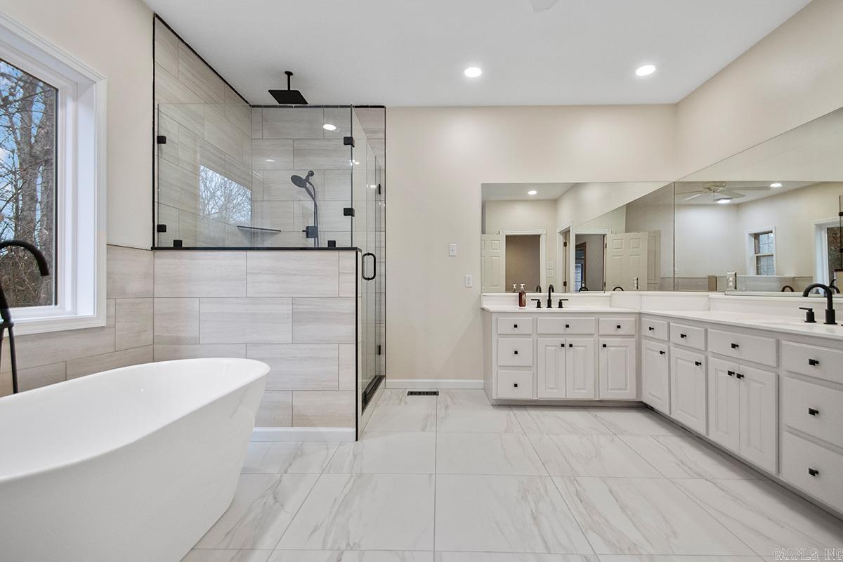 3006 Hot Springs  Benton, AR