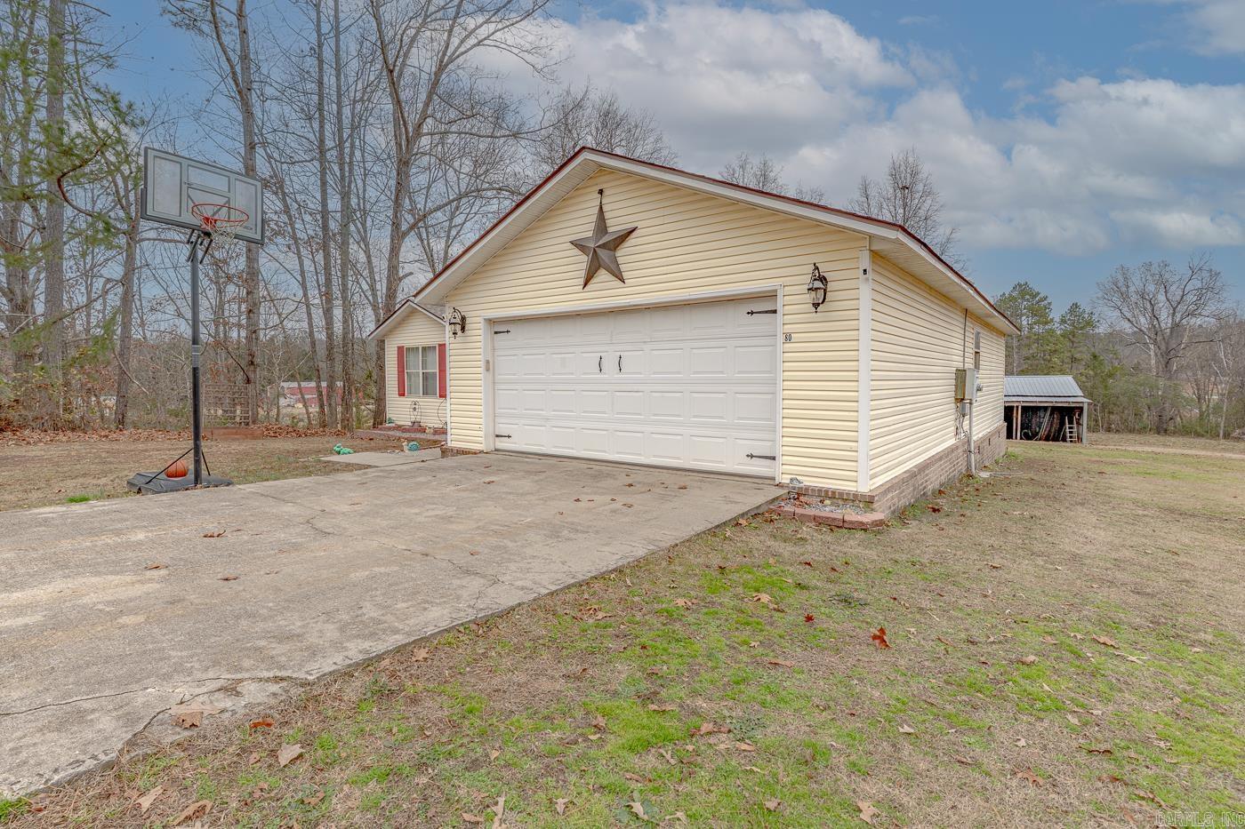 80 Circle  Evening Shade, AR