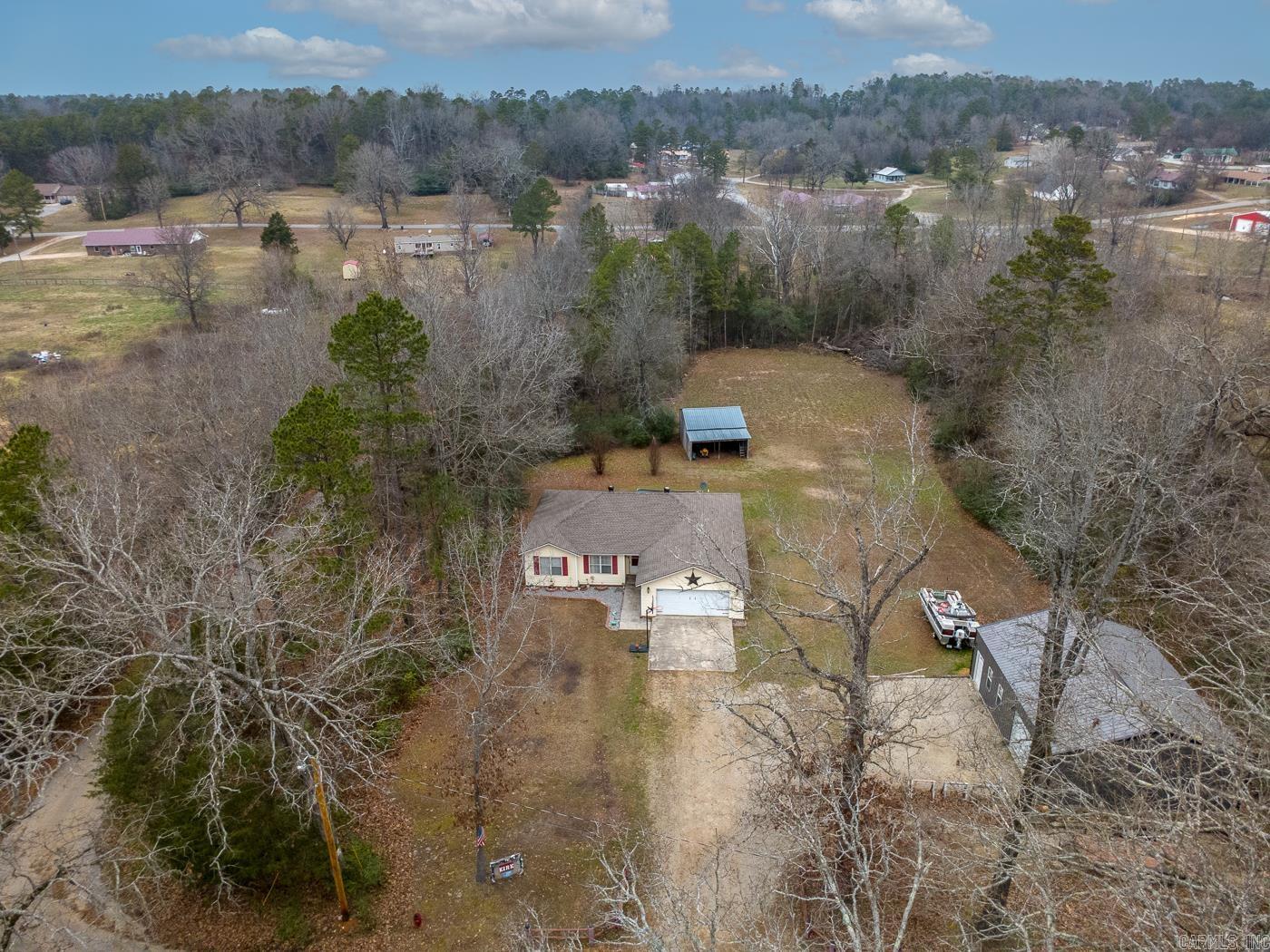 80 Circle  Evening Shade, AR