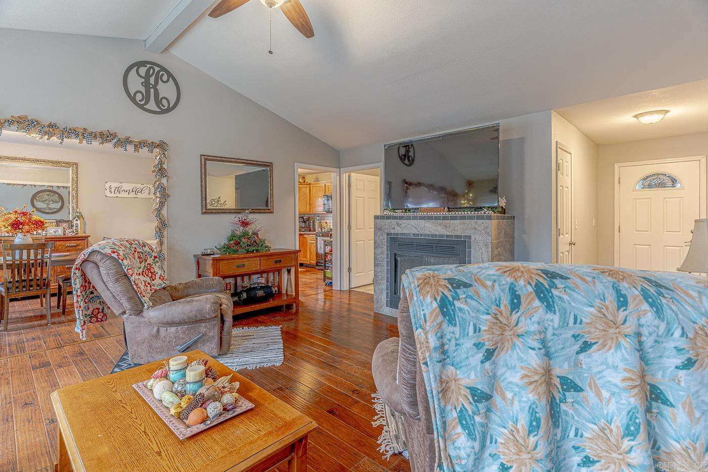 80 Circle  Evening Shade, AR