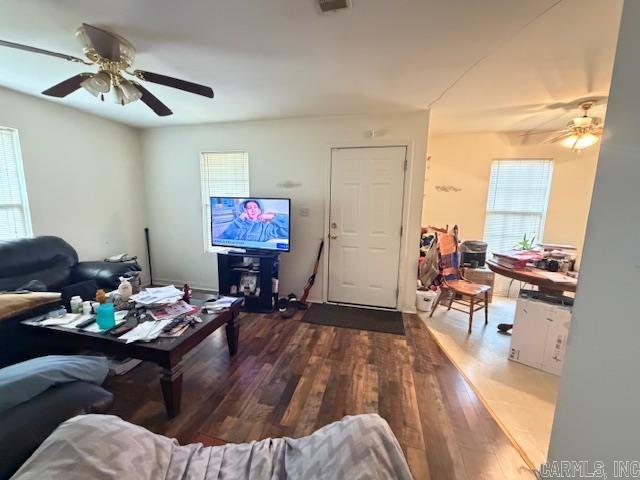 217 N Washington  England, AR