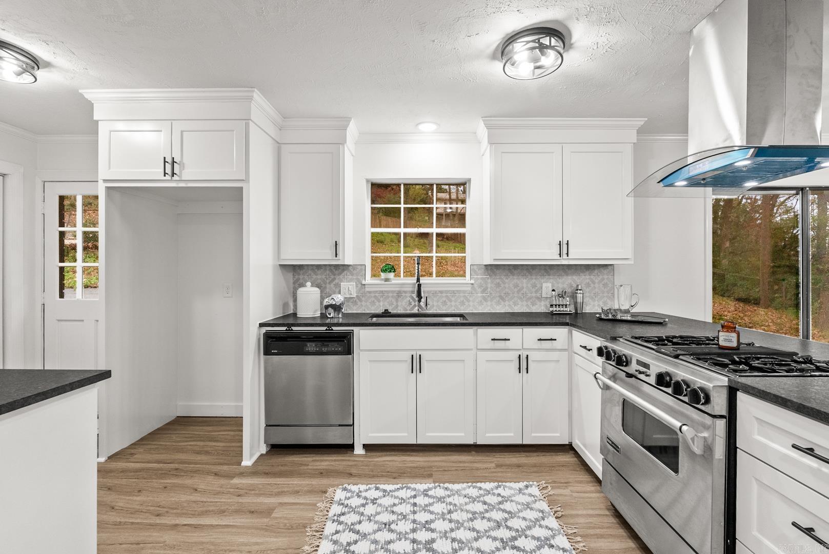 7 Brookfield  Little Rock, AR