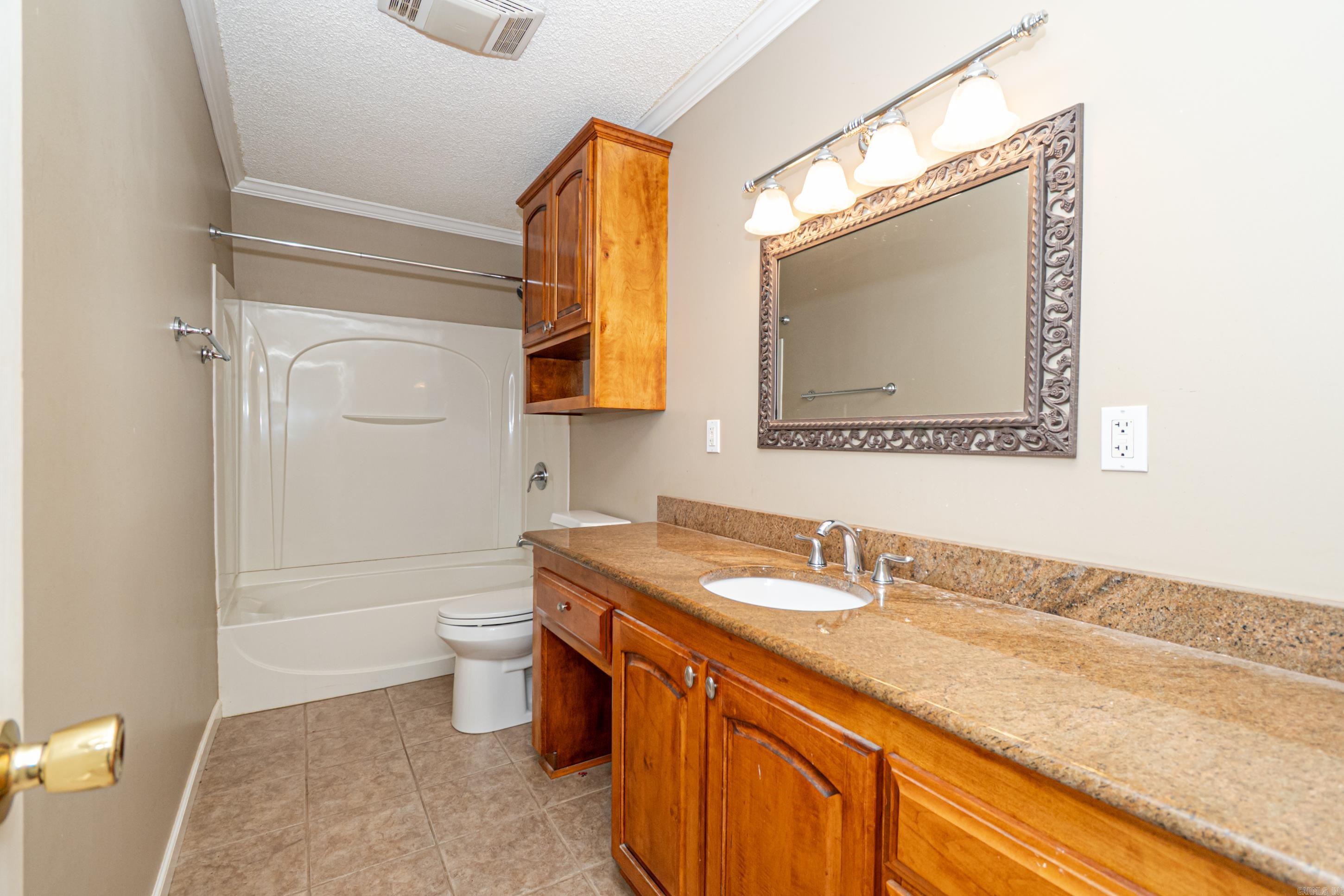 159 Pine Crest Rd  El Dorado, AR