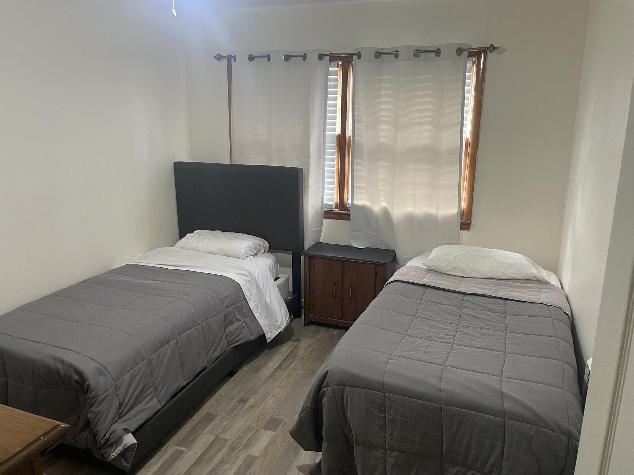 82 West Main Street  Melbourne, AR