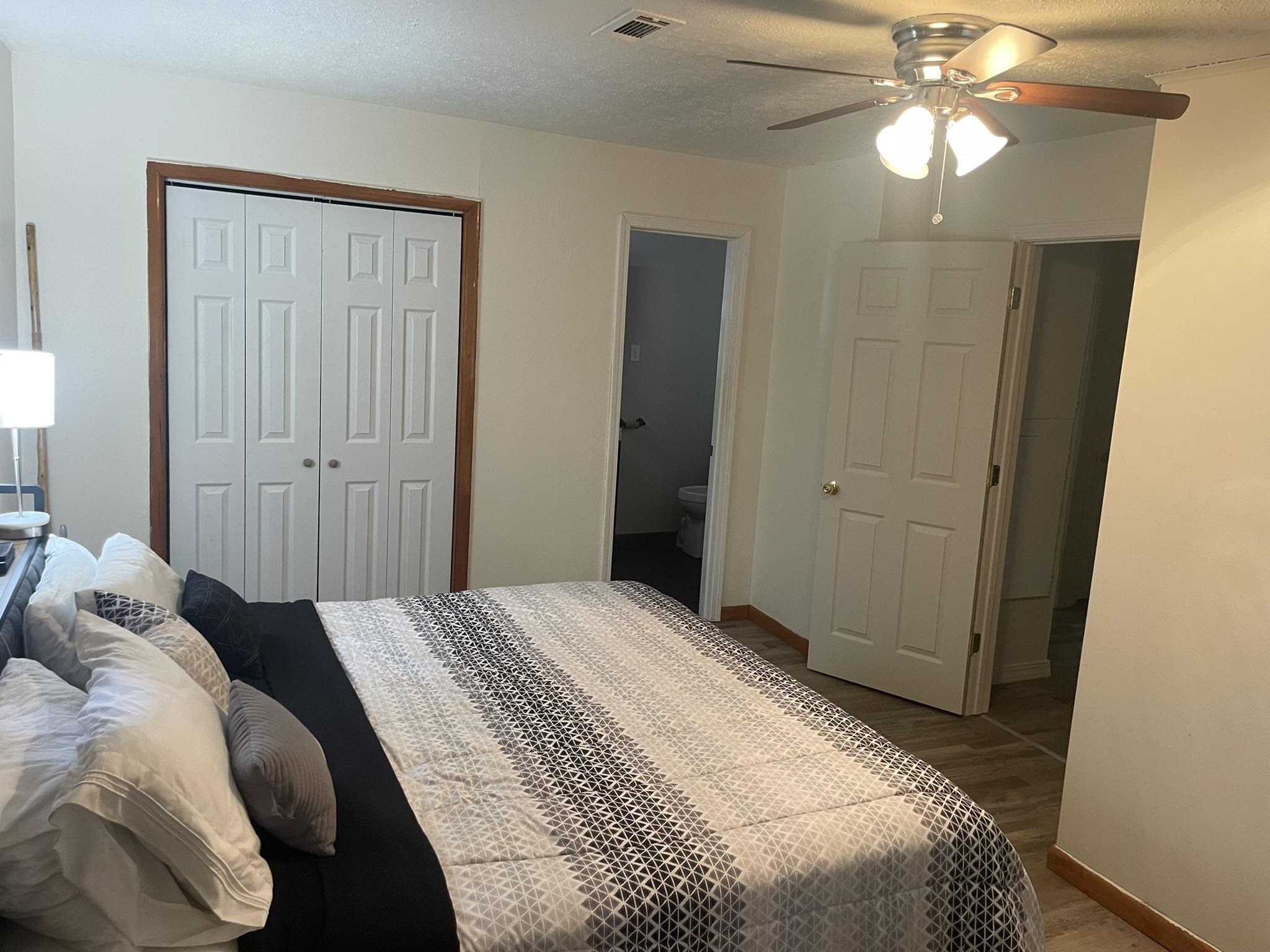 82 West Main Street  Melbourne, AR