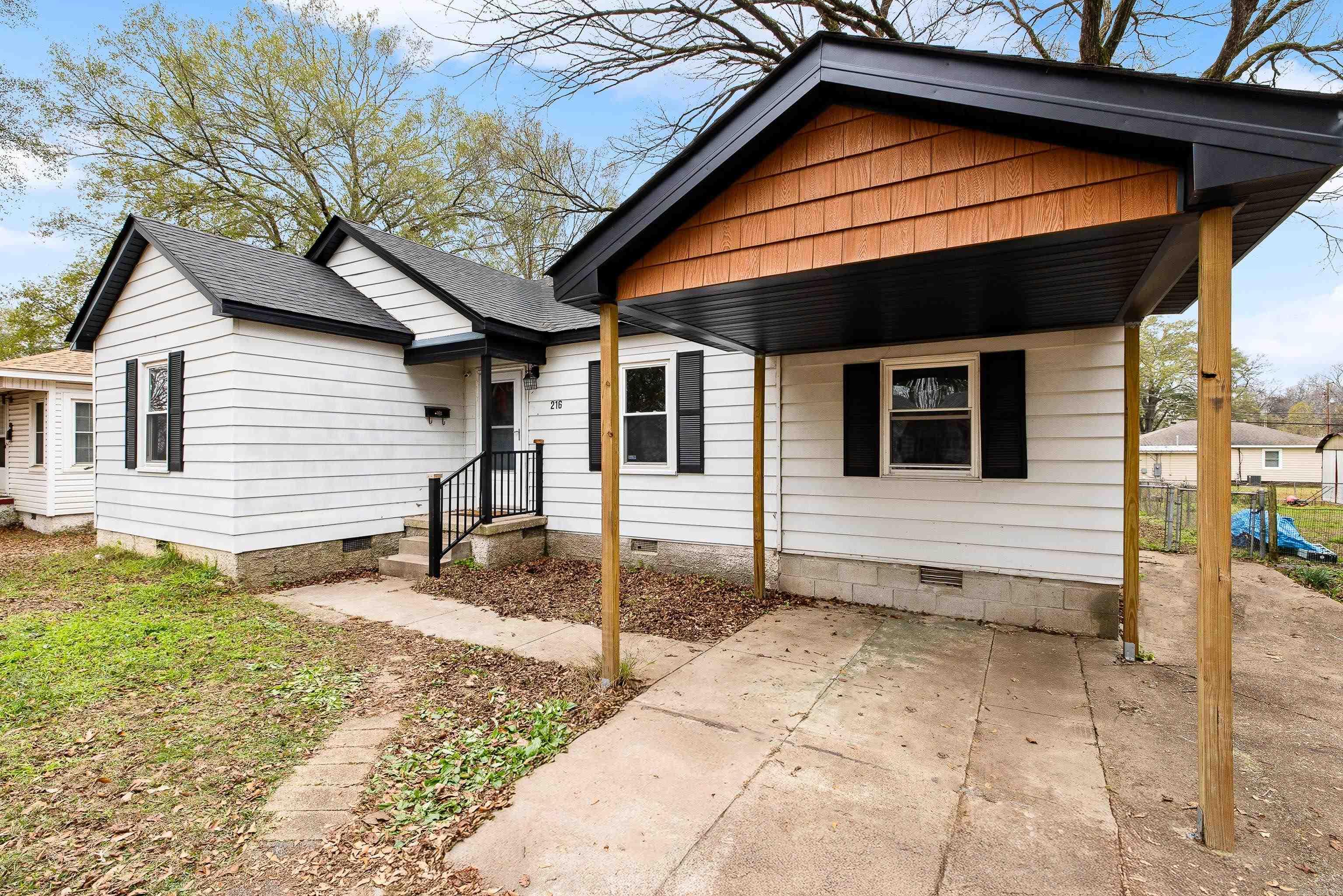 216 Pike  Benton, AR