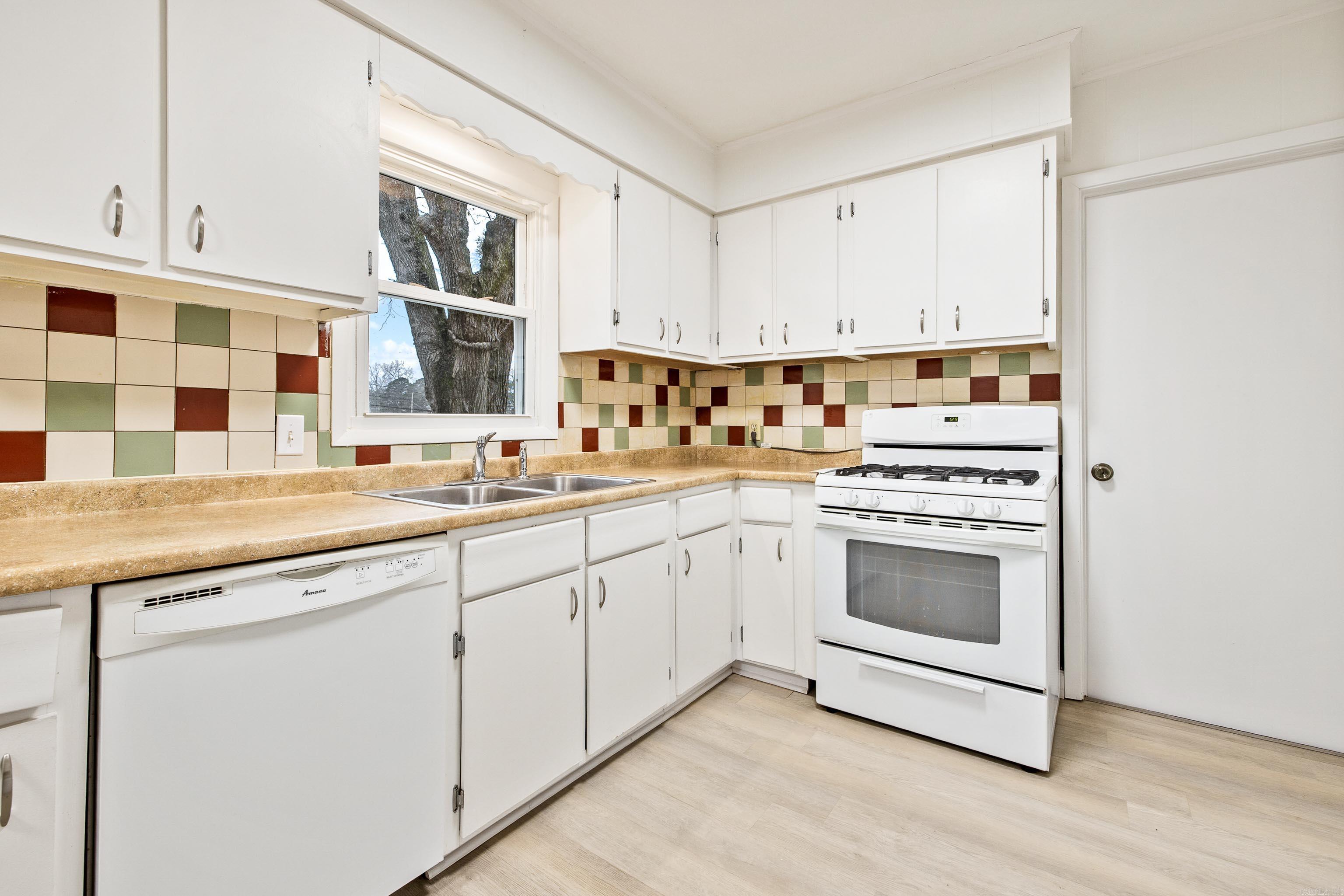 216 Pike  Benton, AR