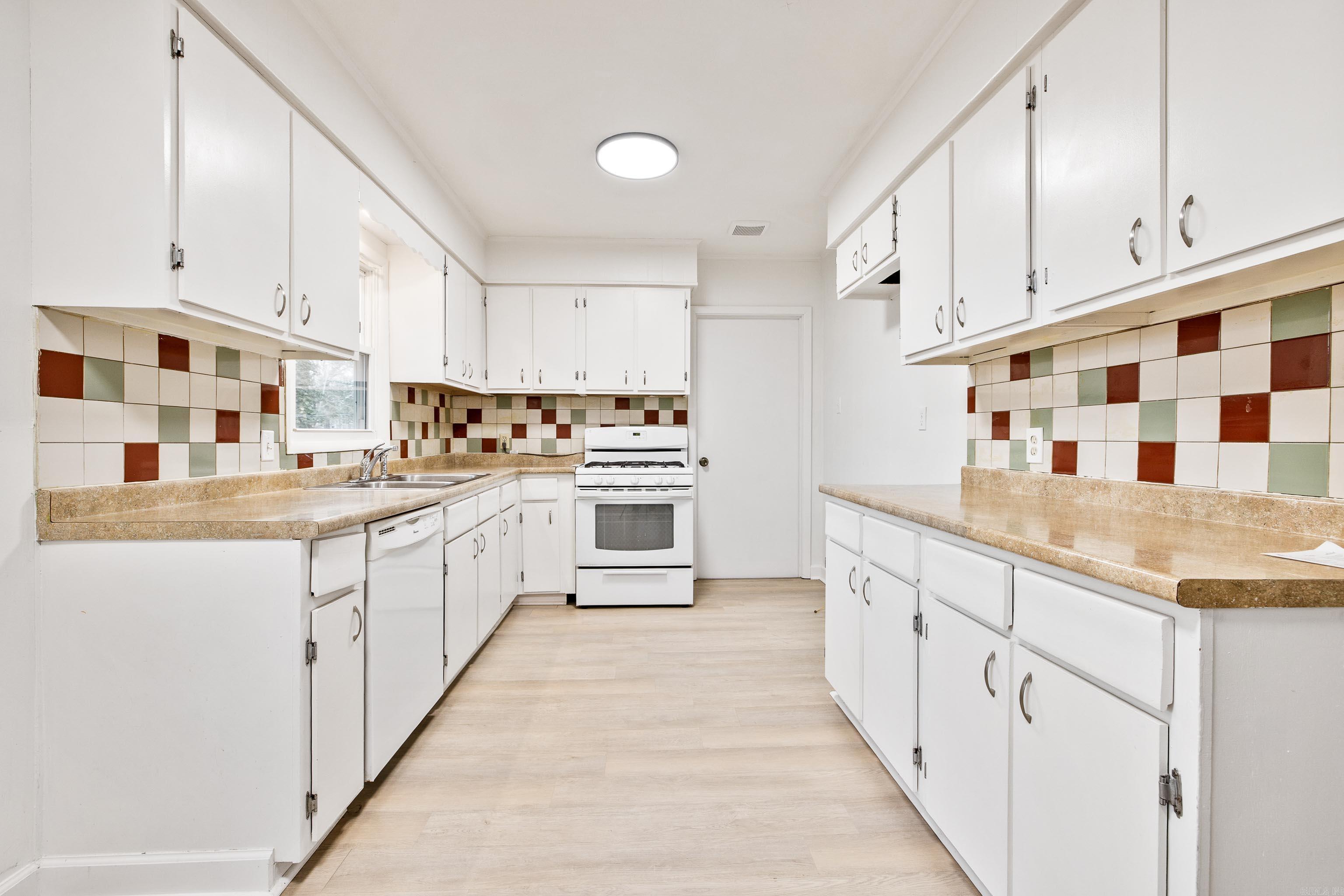 216 Pike  Benton, AR