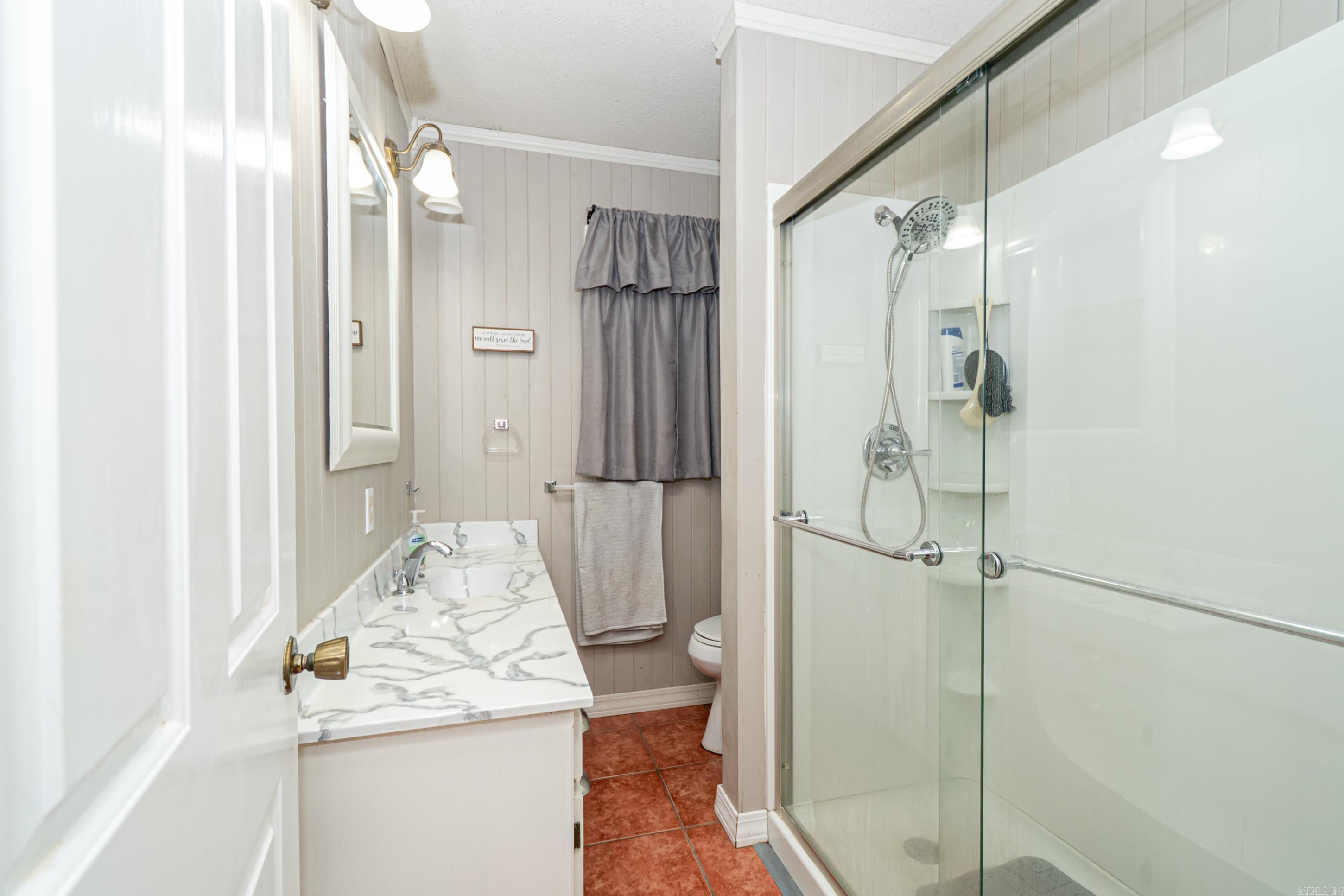 2095 N 2nd St  Felsenthal, AR