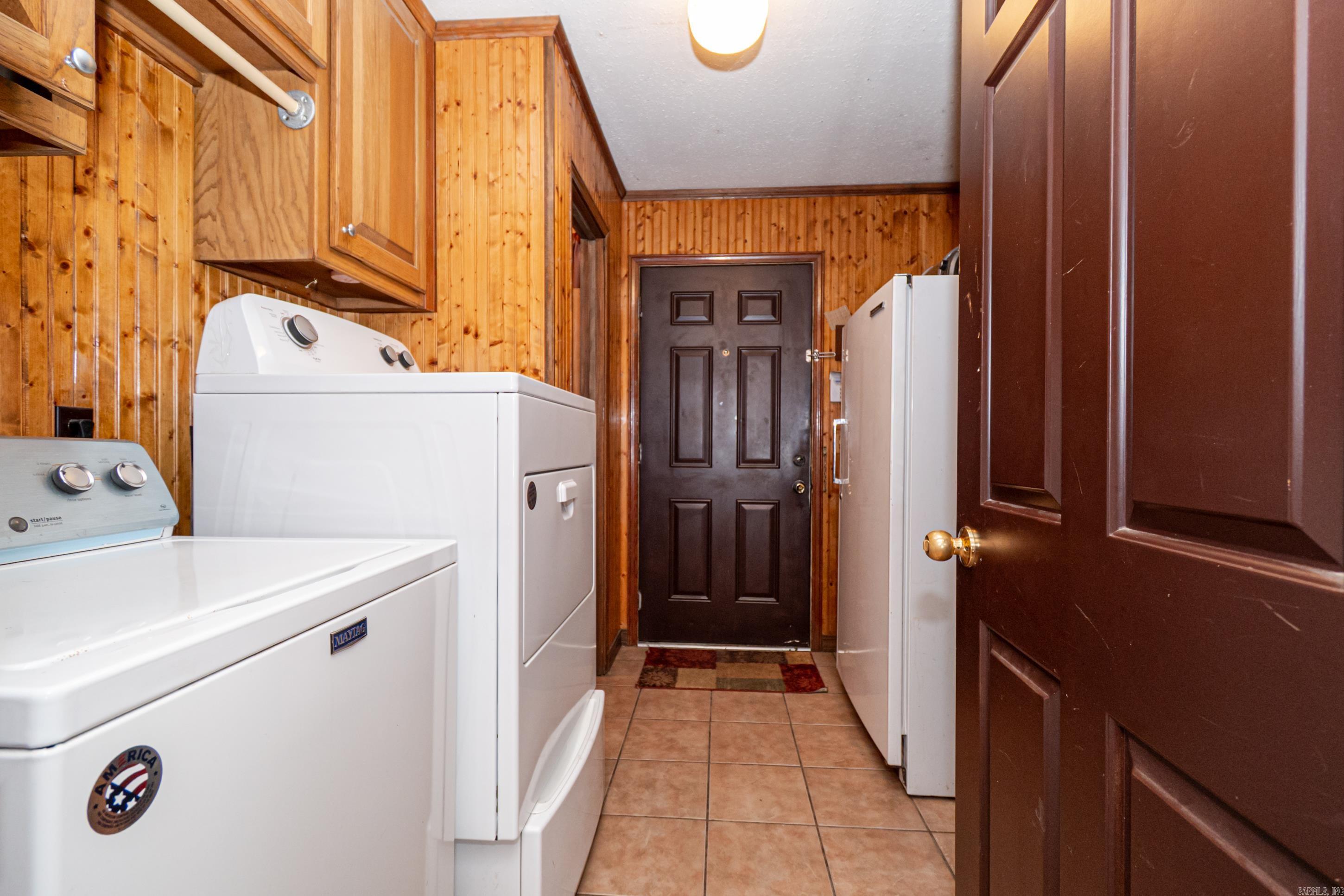 2095 N 2nd St  Felsenthal, AR