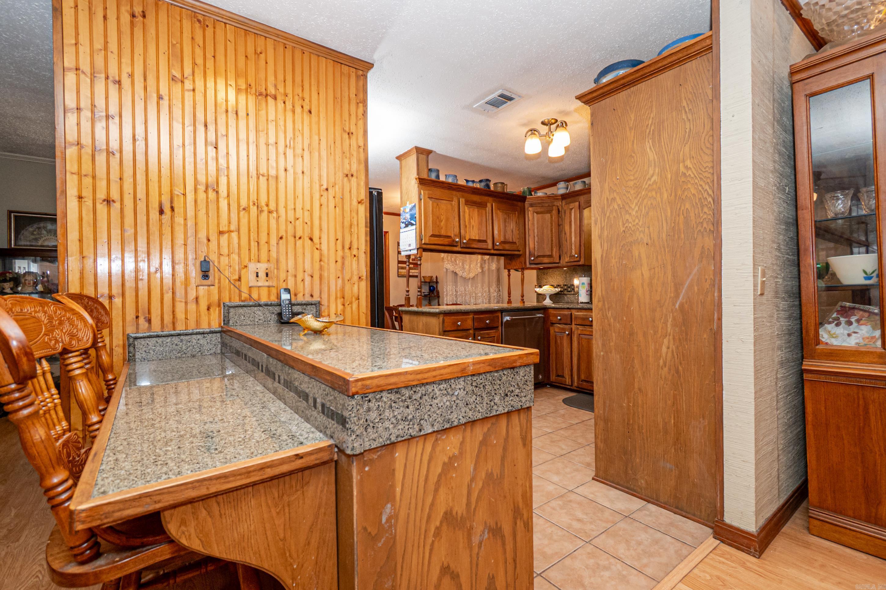 2095 N 2nd St  Felsenthal, AR