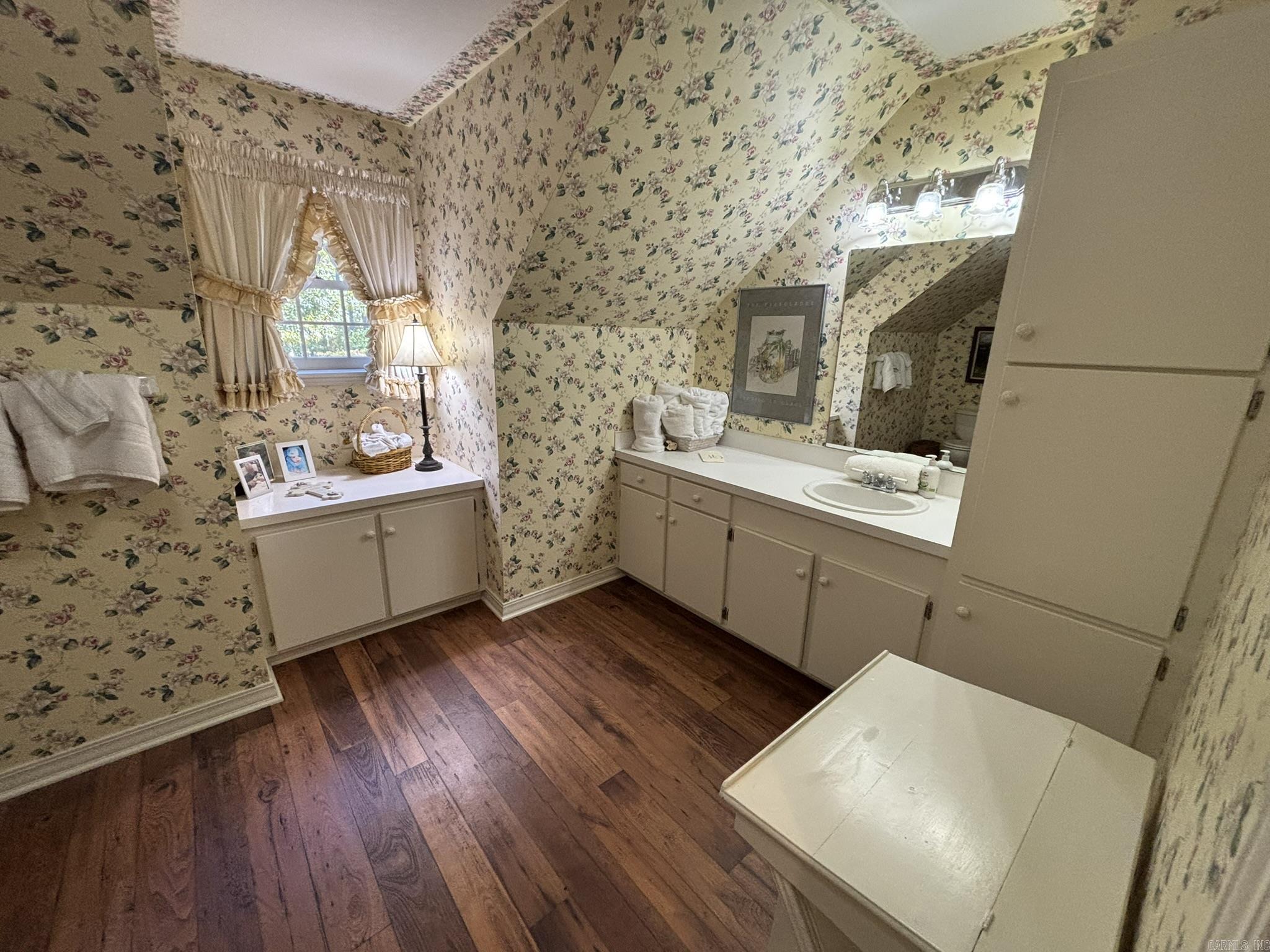 194 Cal Ray Dr.  Camden, AR