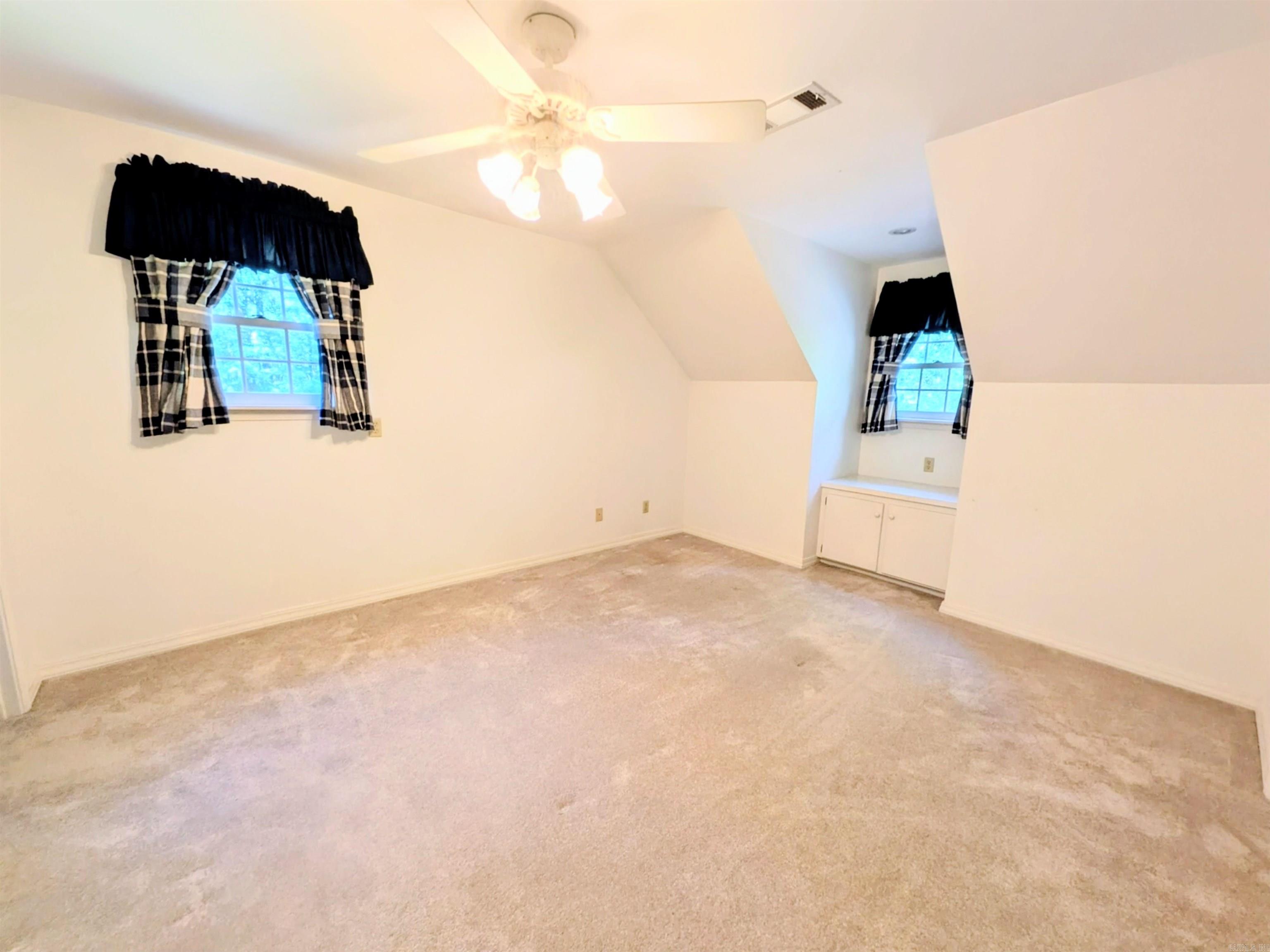 194 Cal Ray Dr. Camden, AR 71701