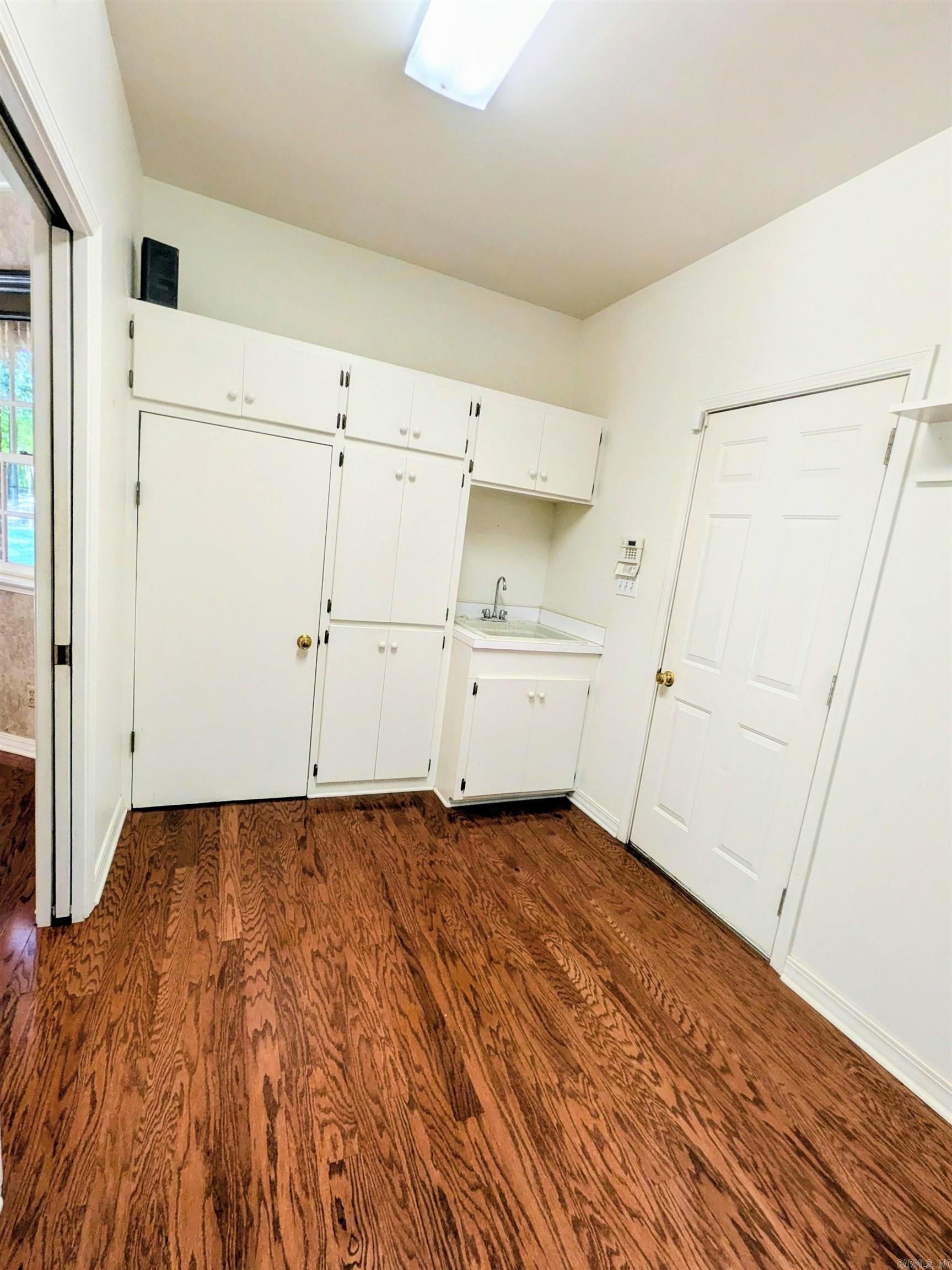 194 Cal Ray Dr. Camden, AR 71701