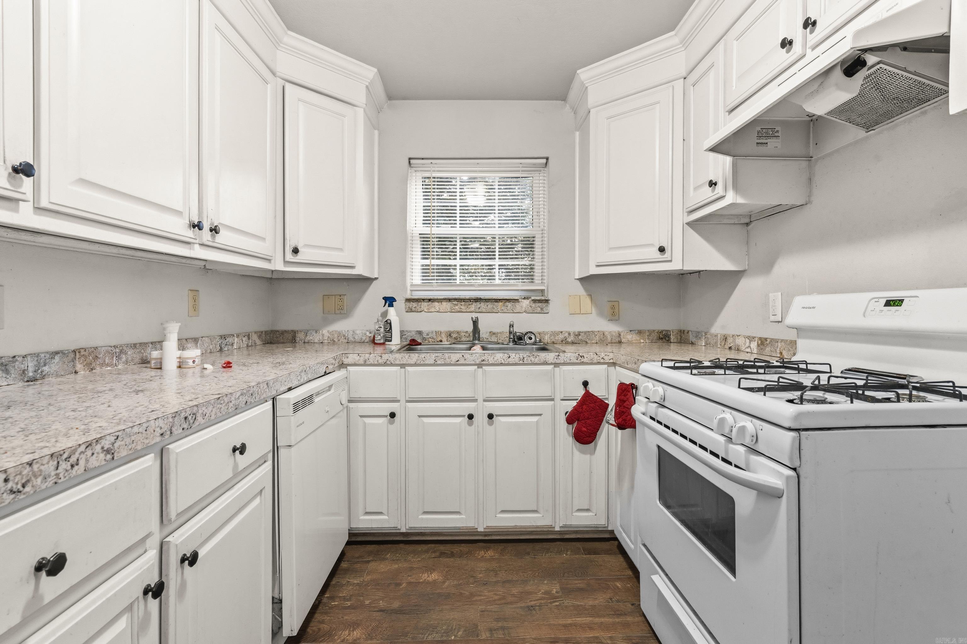 864 Westinghouse  Hot Springs, AR