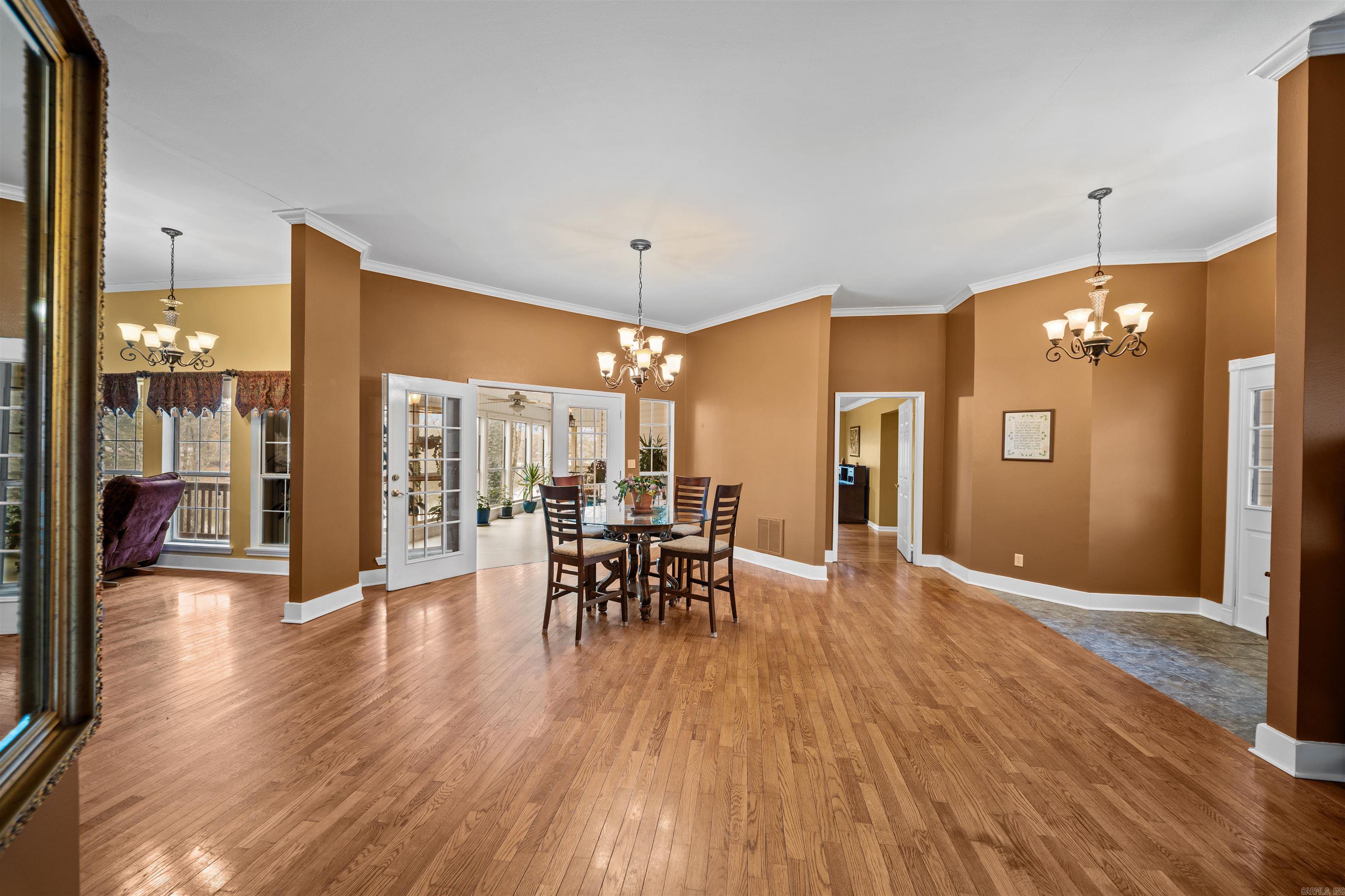 3322 QUAIL LN  Benton, AR