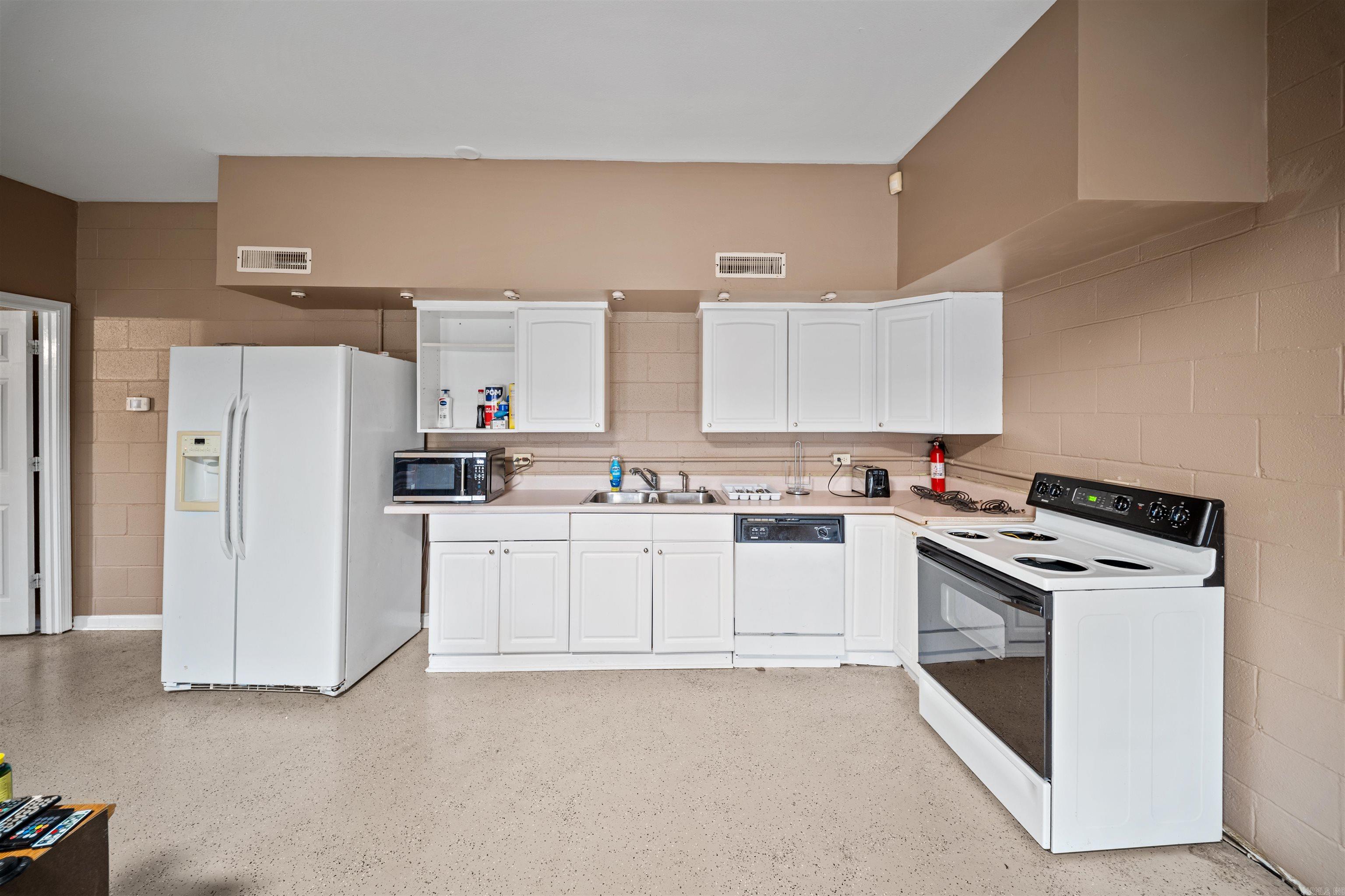 3322 QUAIL LN  Benton, AR