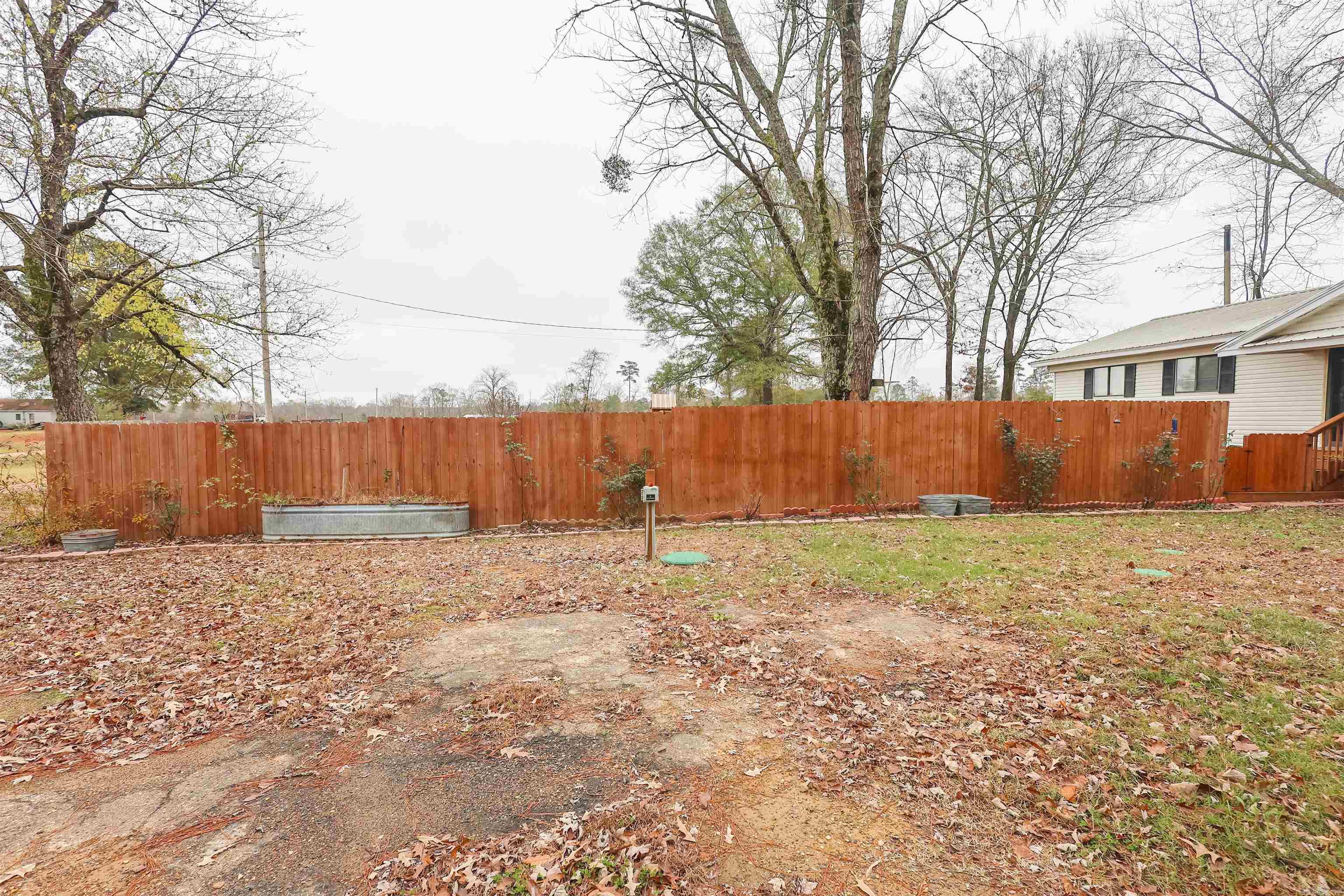 226 Sweet Home  Nashville, AR