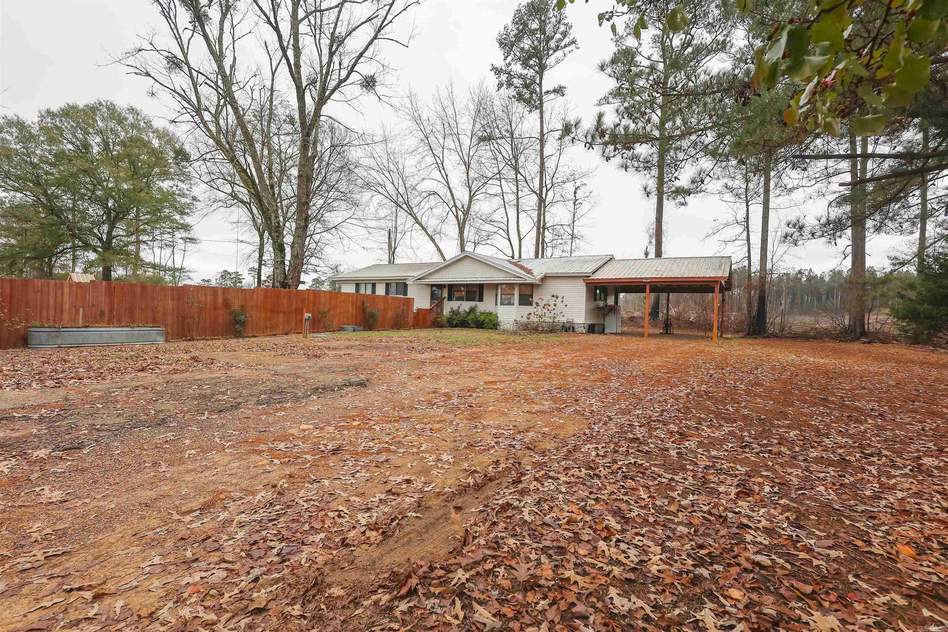 226 Sweet Home  Nashville, AR