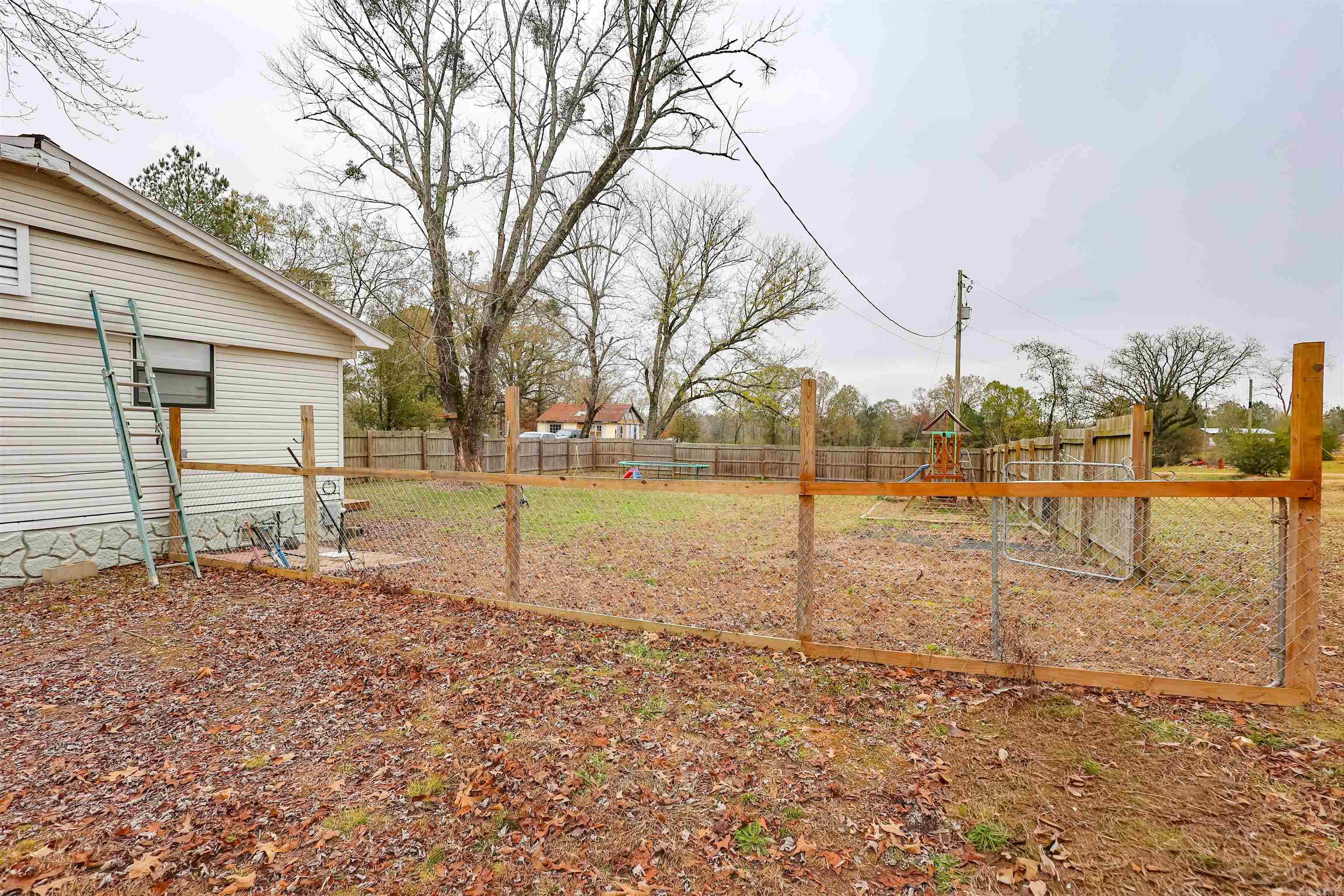 226 Sweet Home  Nashville, AR