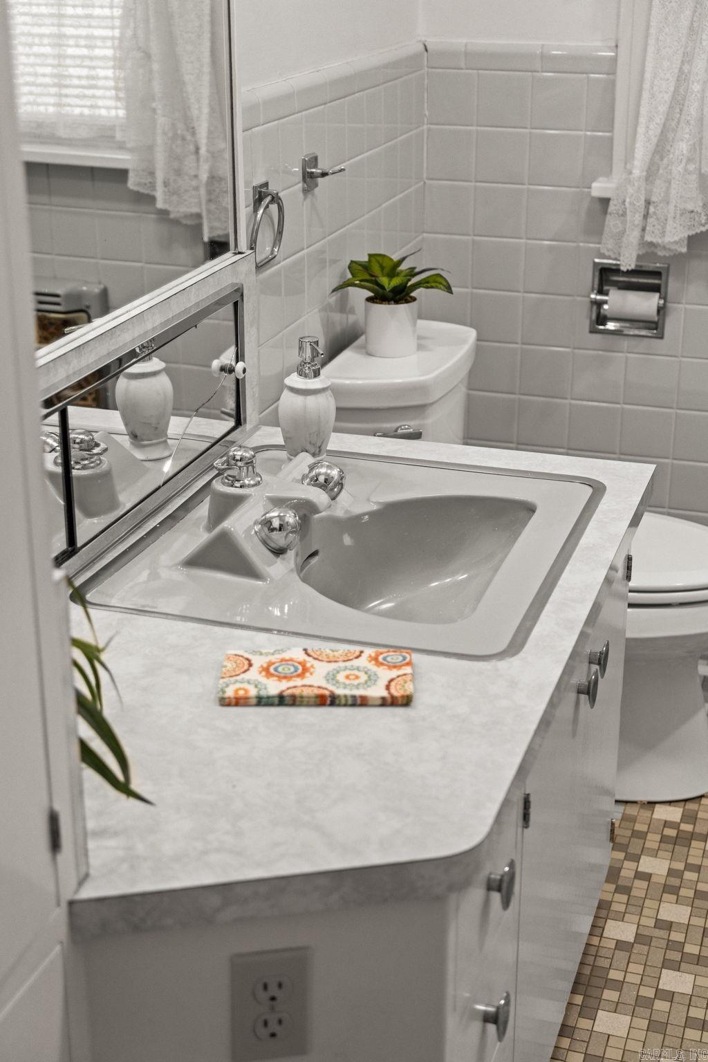 303 N Woodrow St.  Little Rock, AR