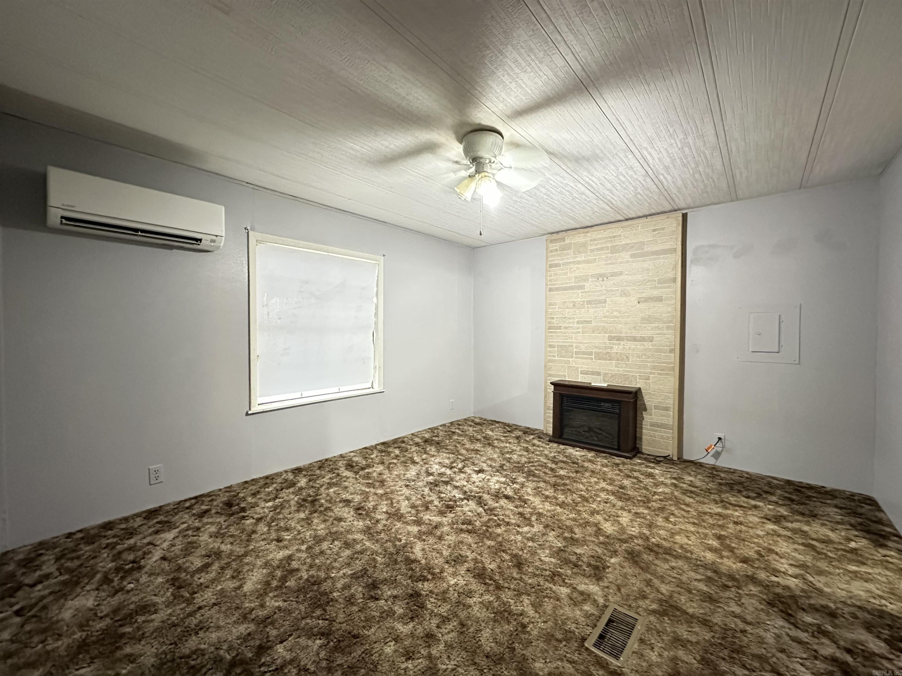 1573 Highway 294  Lonoke, AR