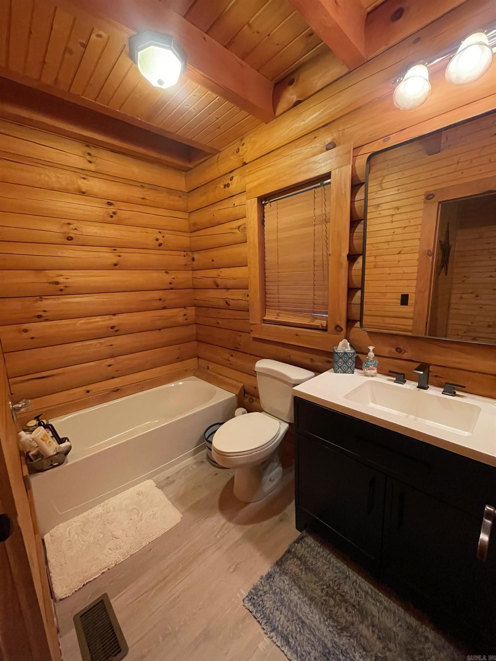 6 Holley Rd.  Edgemont, AR