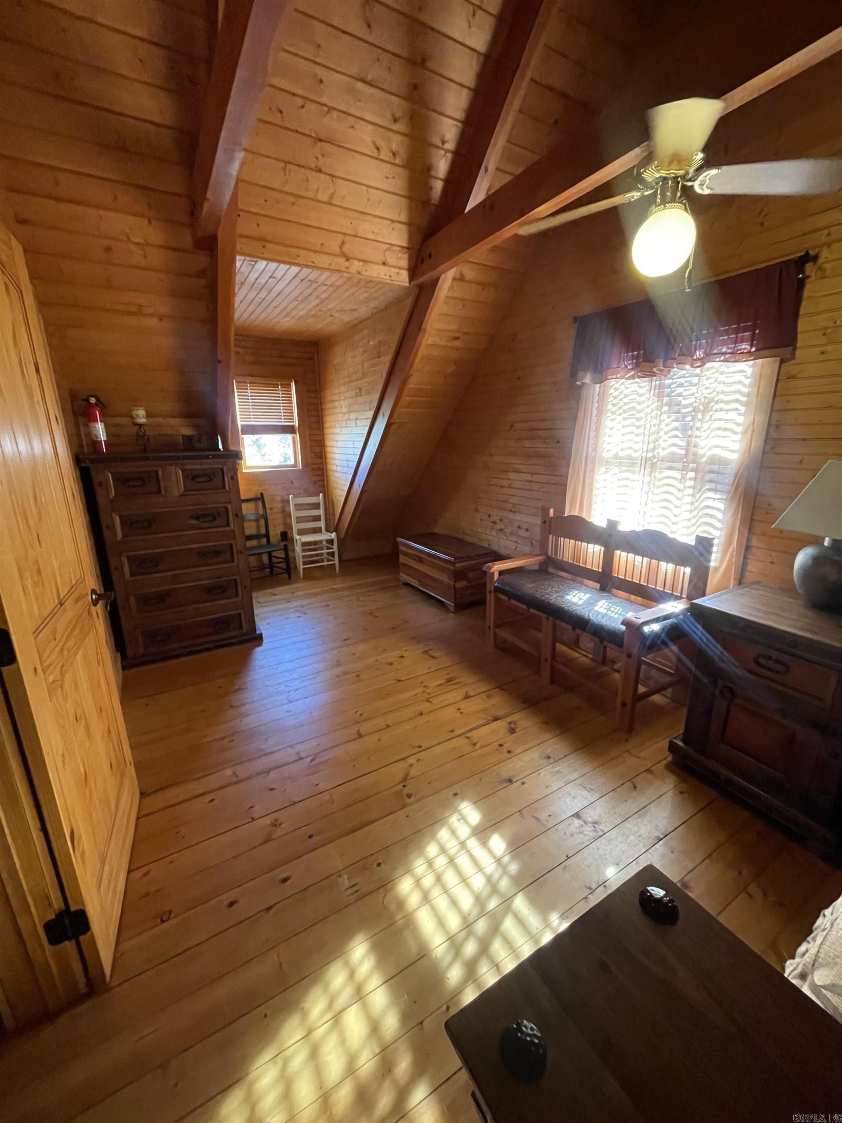 6 Holley Rd.  Edgemont, AR