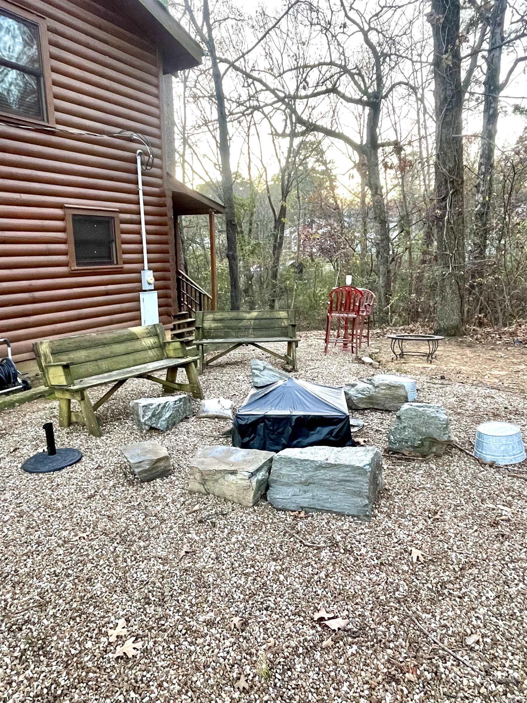 6 Holley Rd.  Edgemont, AR