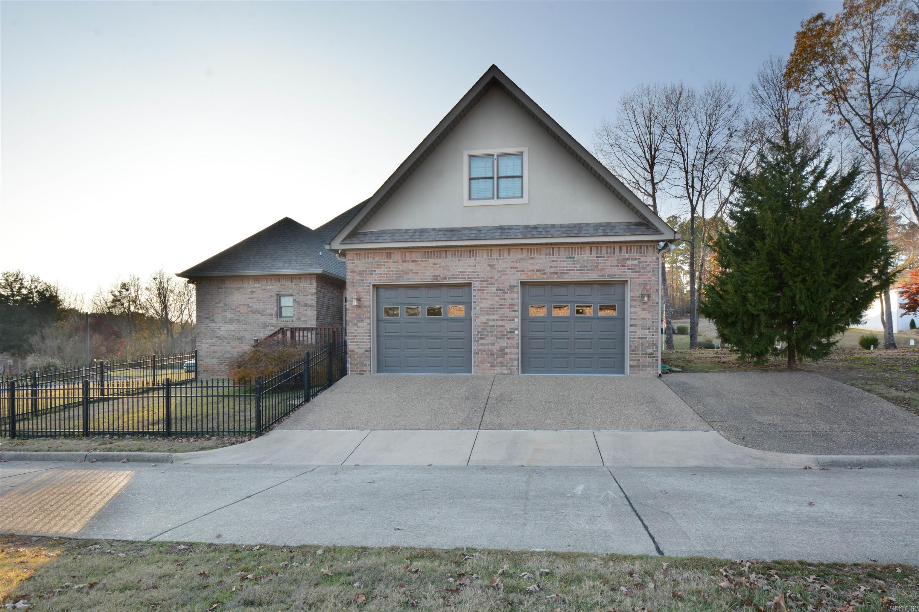 145 GARDENS GATE  Hot Springs, AR