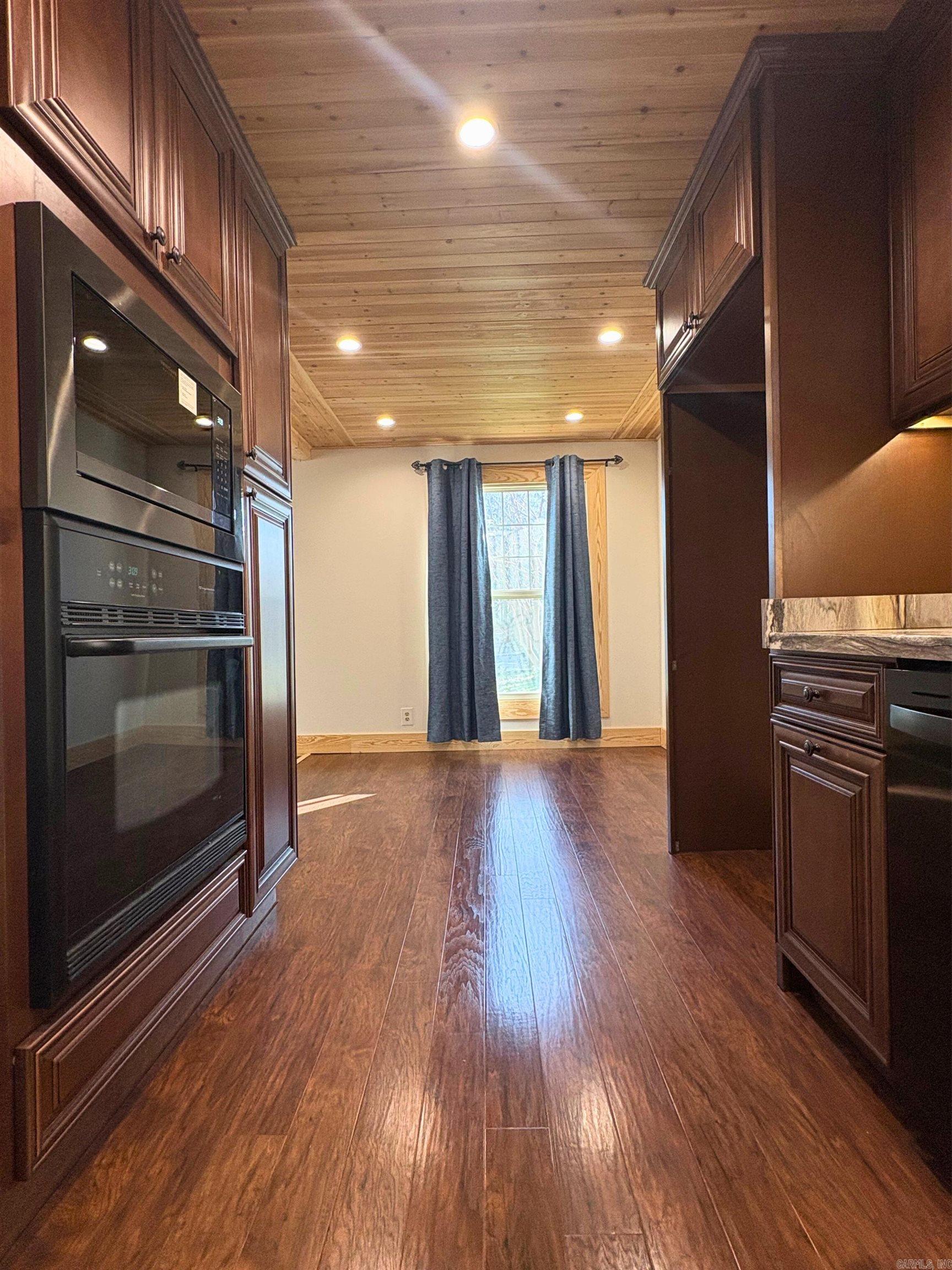 919 W Mueller  Paragould, AR