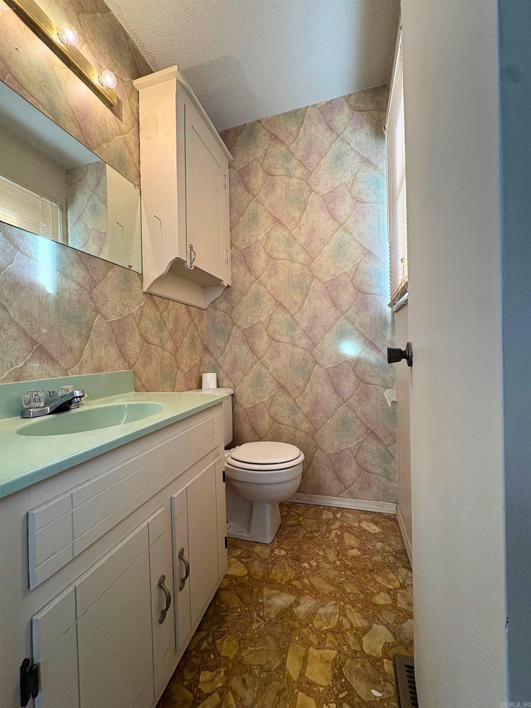 919 W Mueller  Paragould, AR