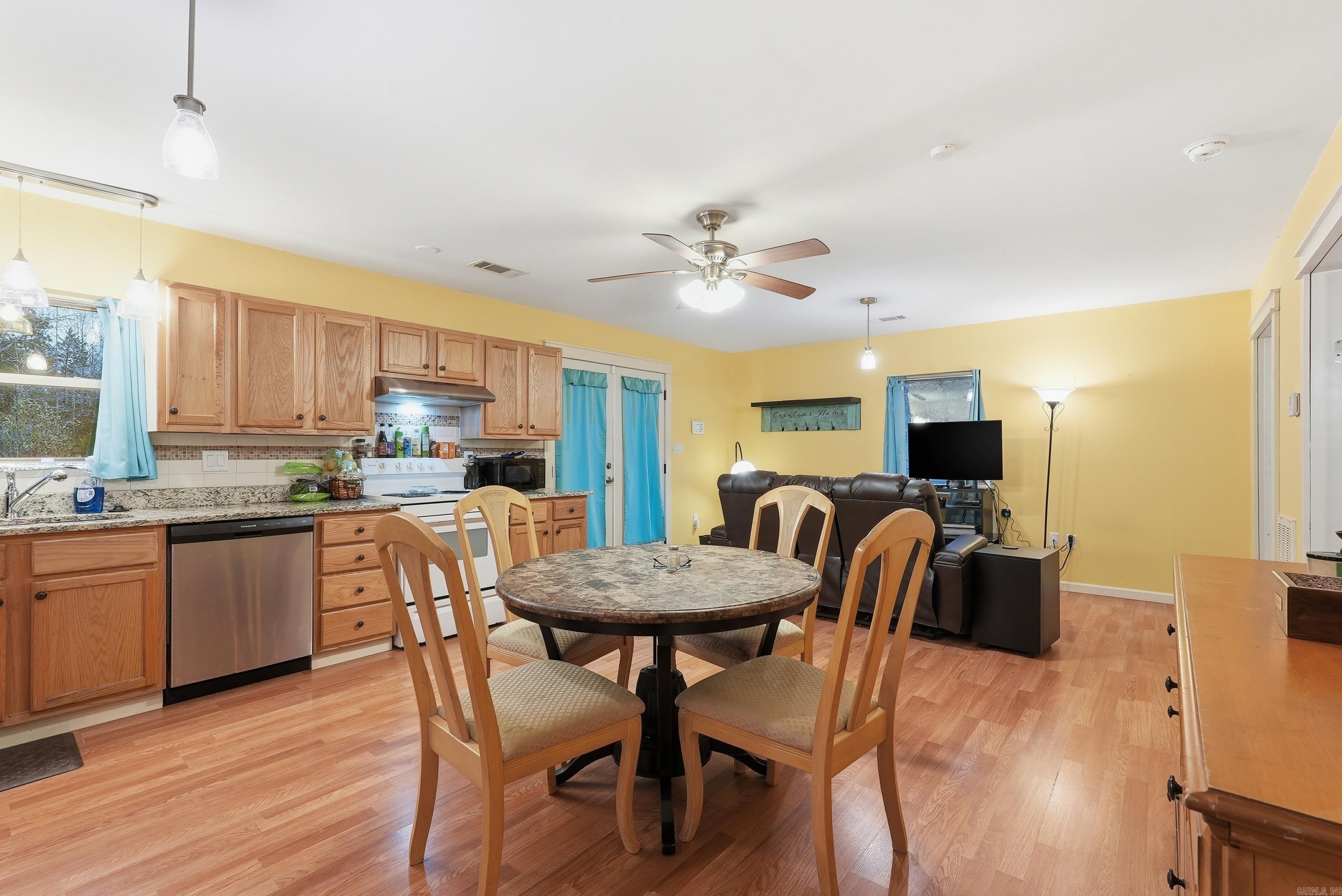 86 Cedar Ridge  Plumerville, AR