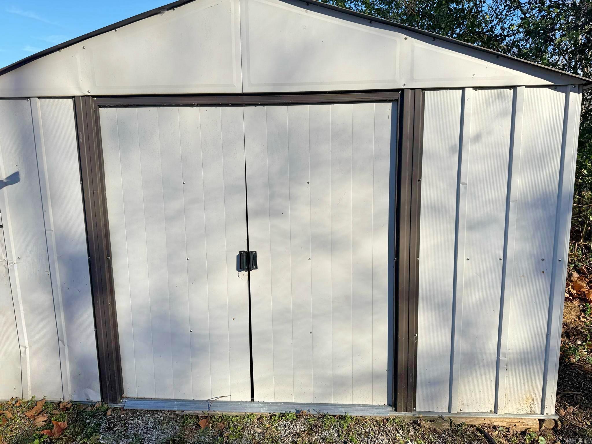 208 W Jefferson St  Mountain View, AR