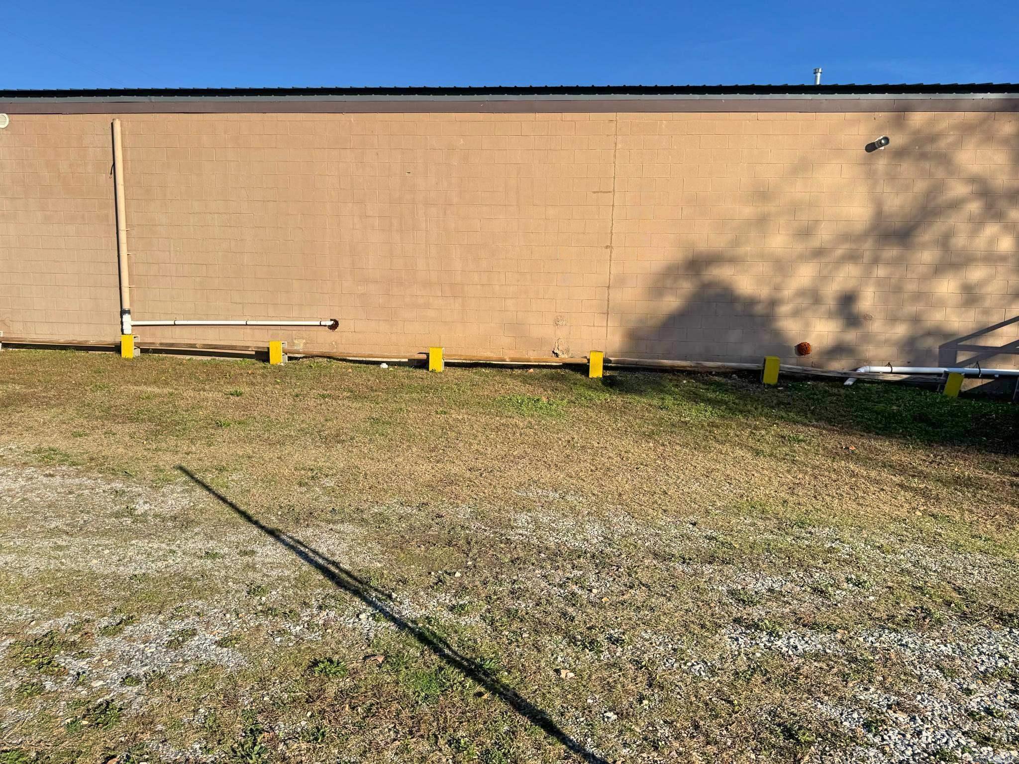 208 W Jefferson St  Mountain View, AR