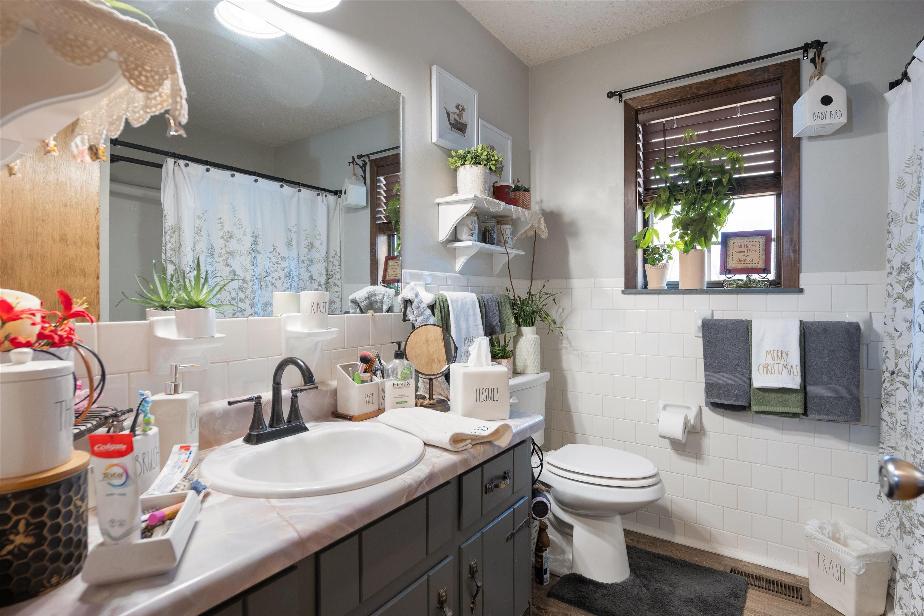 607 Lawrence Road 210  Black Rock, AR