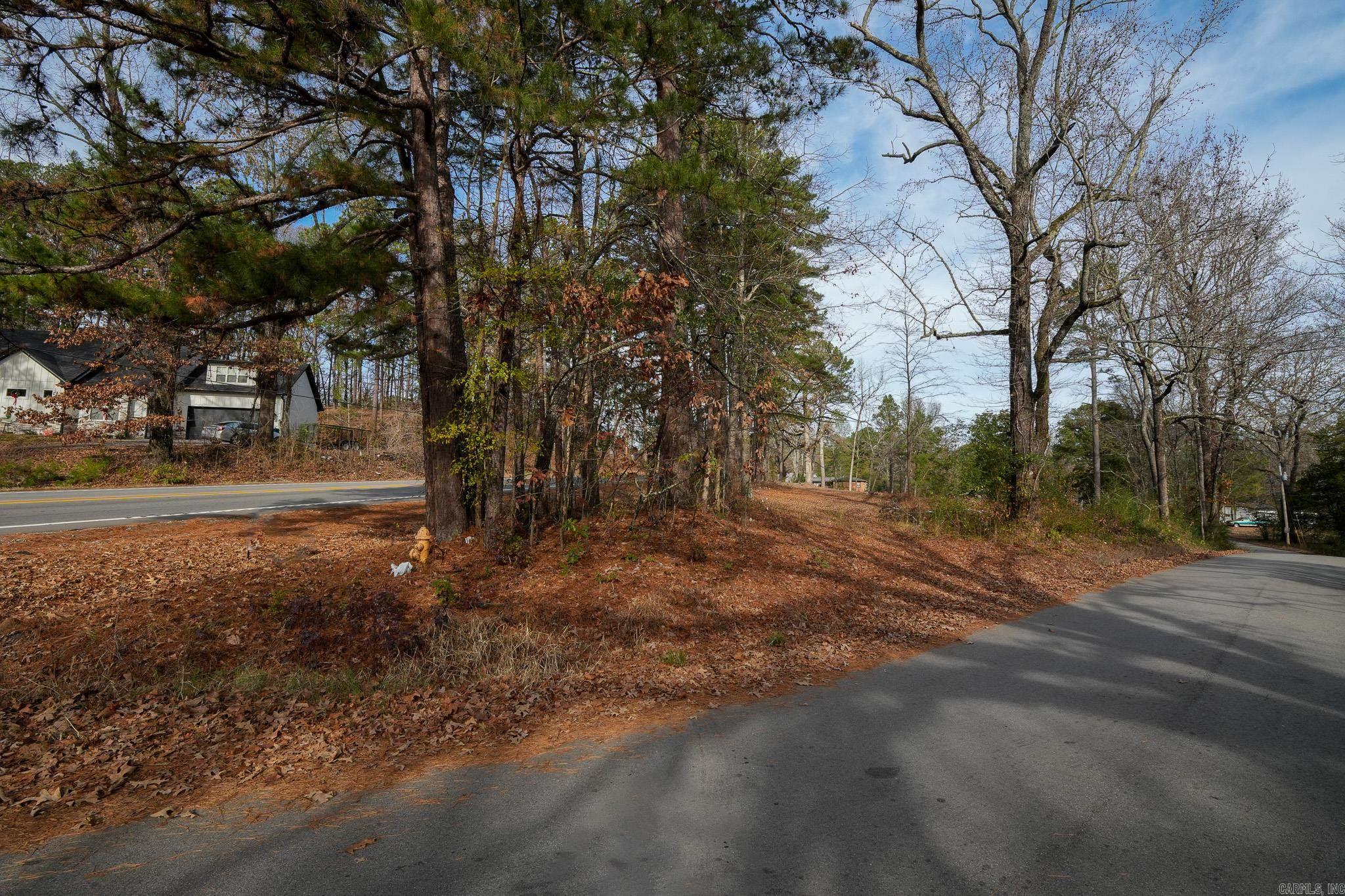 2211 S Chatfield  Benton, AR