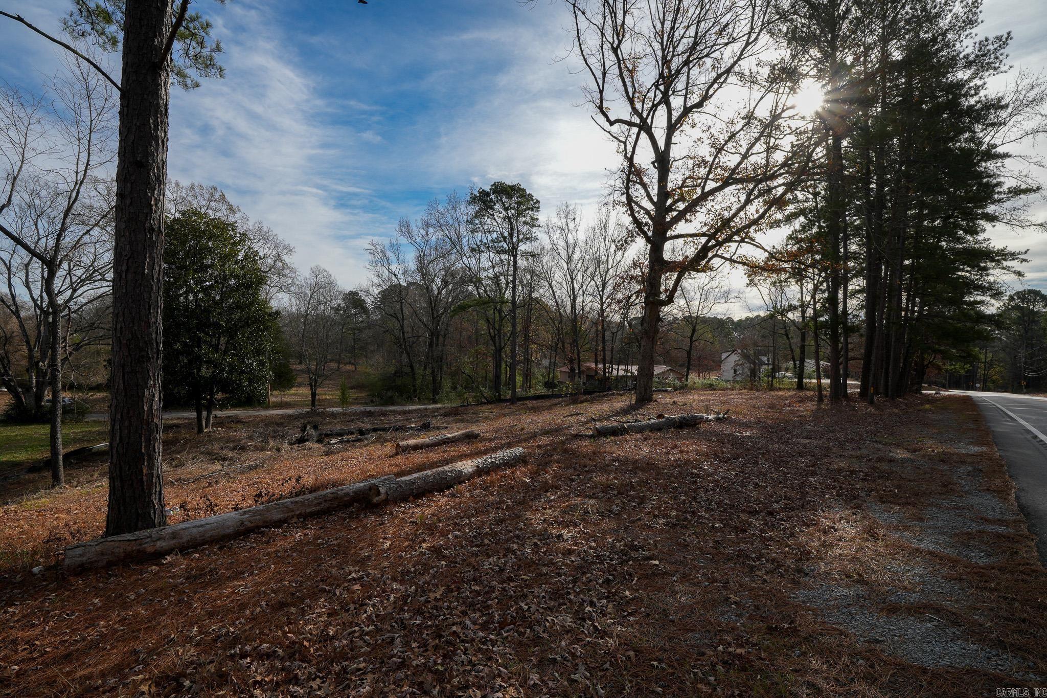 2211 S Chatfield  Benton, AR