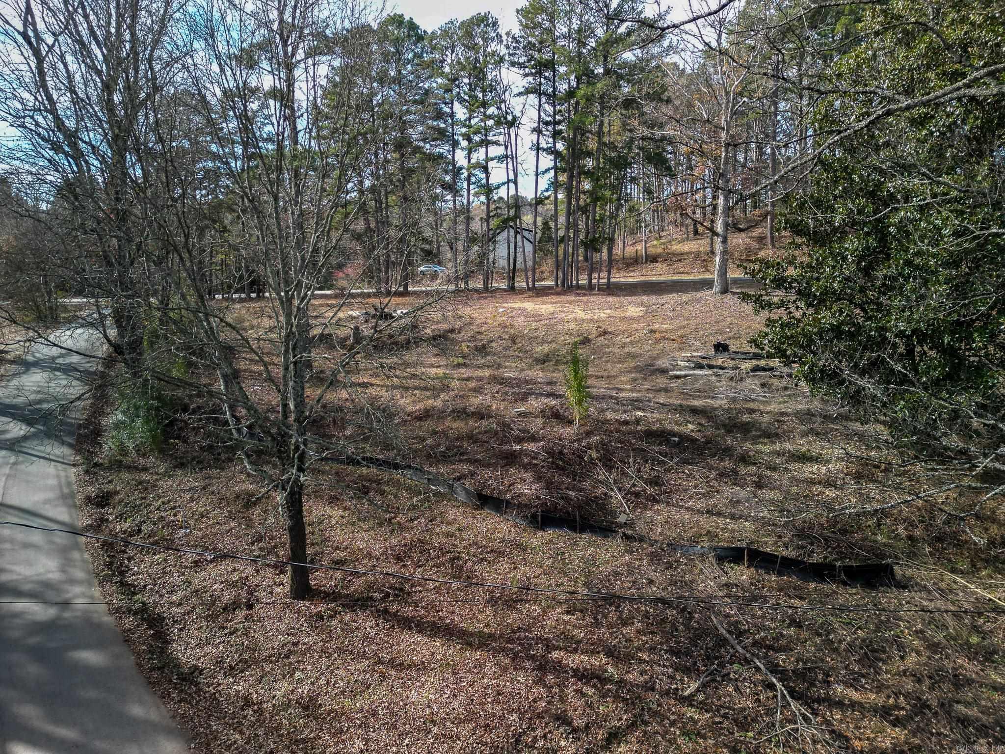 2211 S Chatfield  Benton, AR