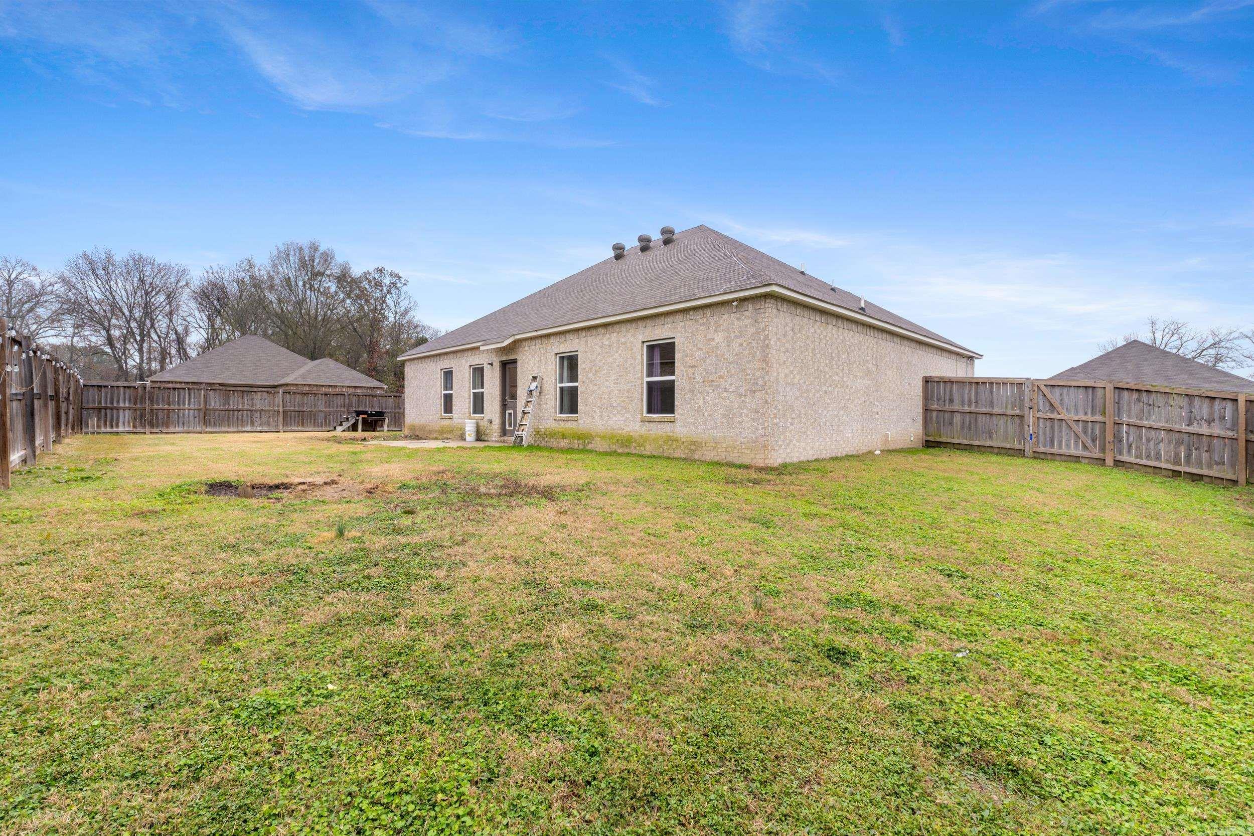 1220 Bulldog  Conway, AR