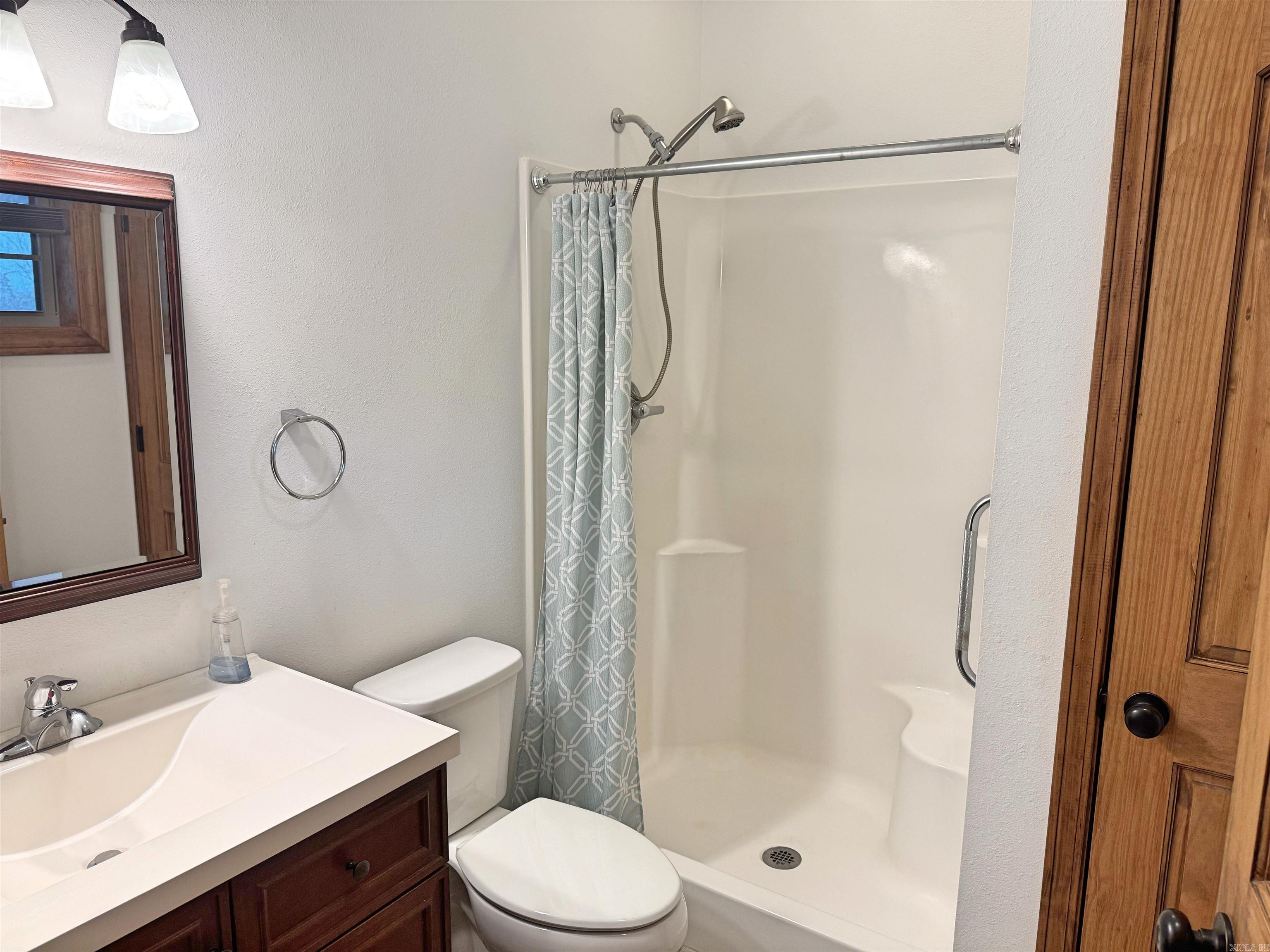 8465 Herpel Rd  Mountain View, AR