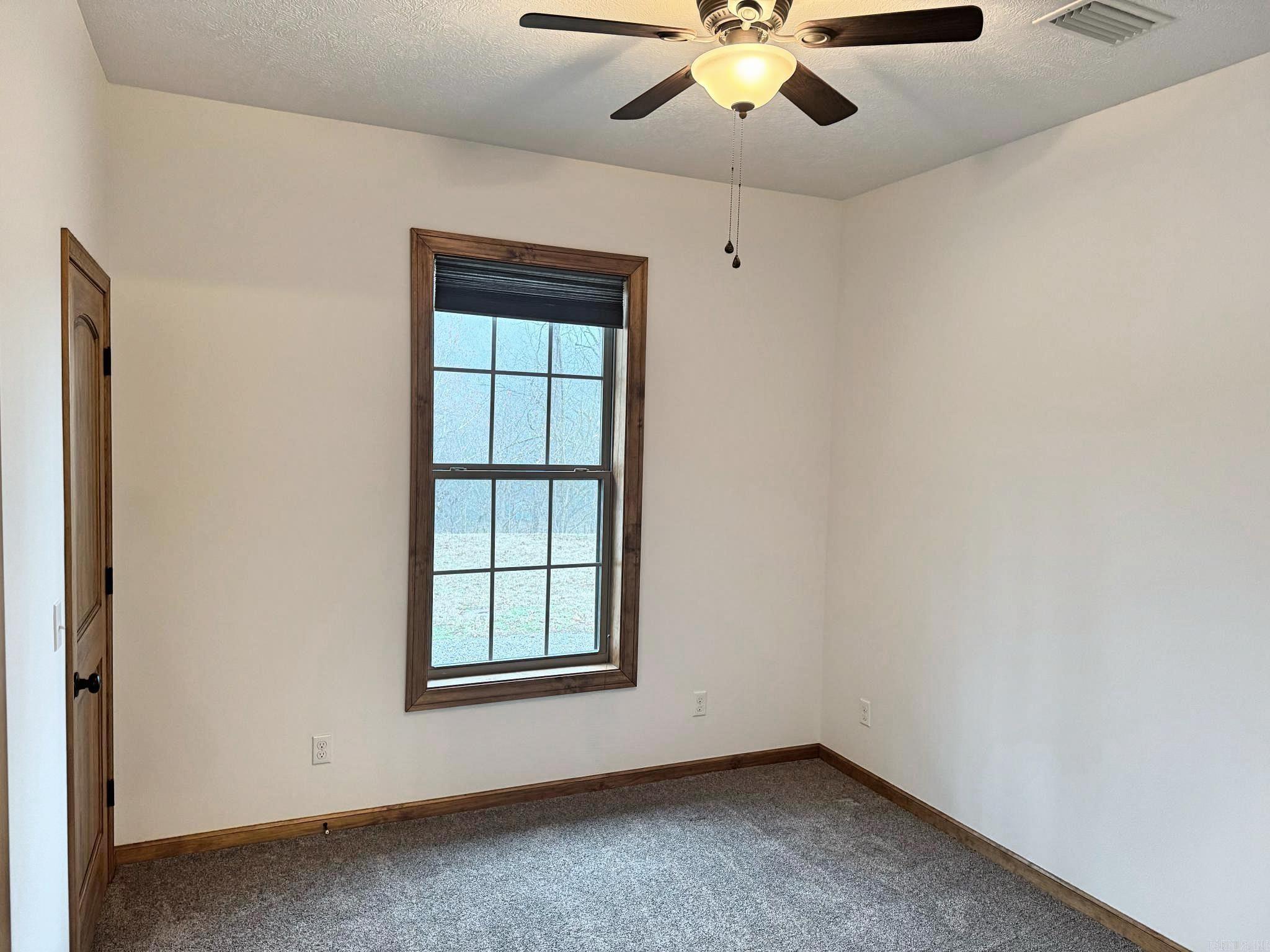 8465 Herpel Rd  Mountain View, AR